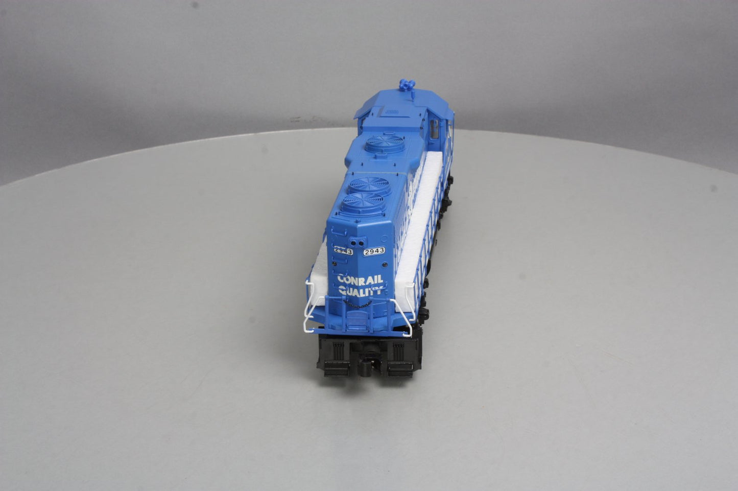 K-Line K2407-2943 O Conrail "Spirit of Conrail" GP38 Diesel Locomotive #2943 LN/Box