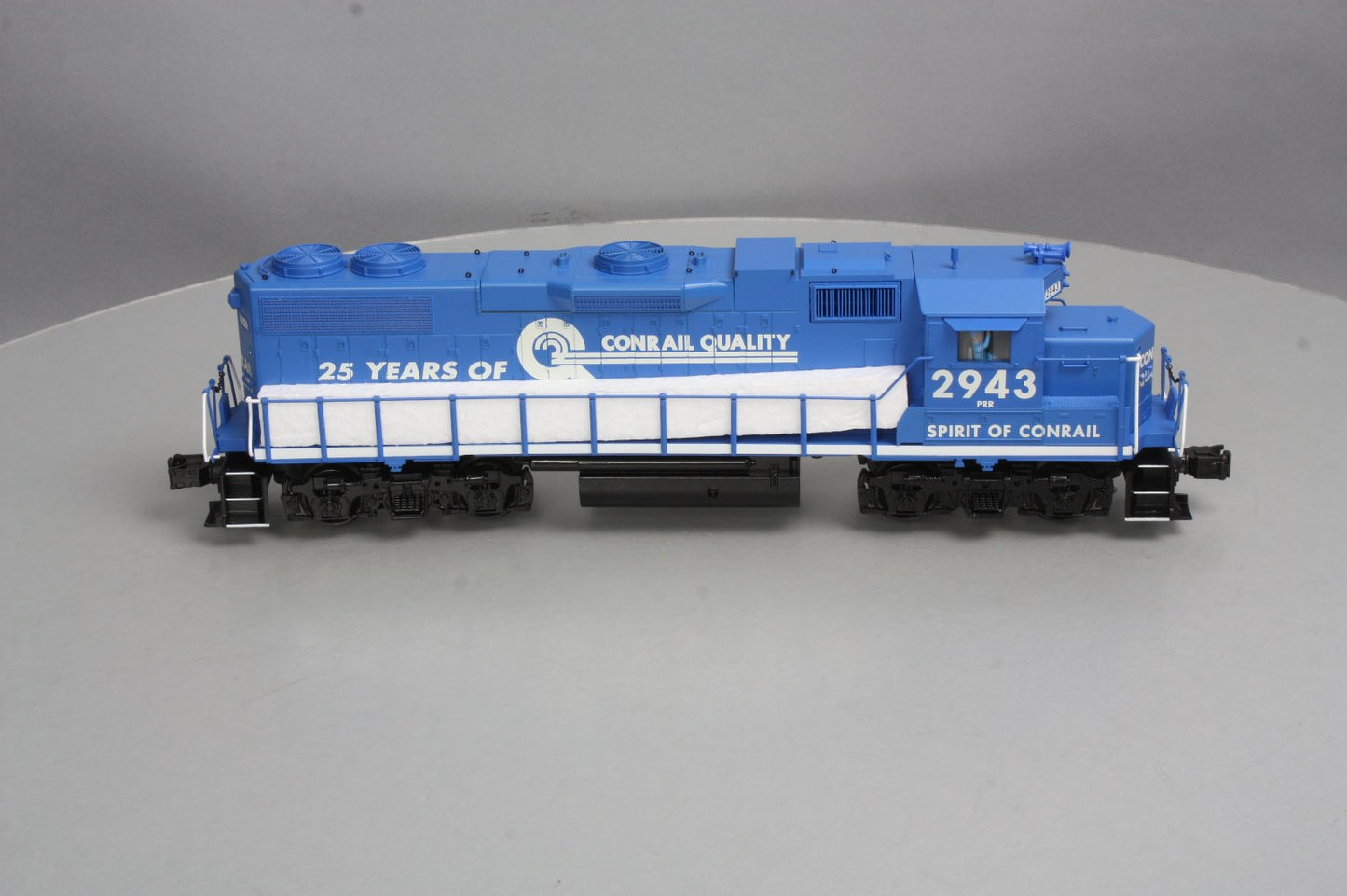 K-Line K2407-2943 O Conrail "Spirit of Conrail" GP38 Diesel Locomotive #2943 LN/Box
