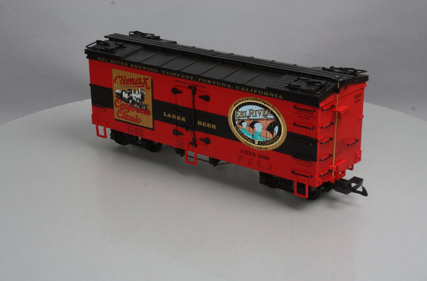 USA Trains 16401 G Scale Climax Lager Beer Refrigerator Car