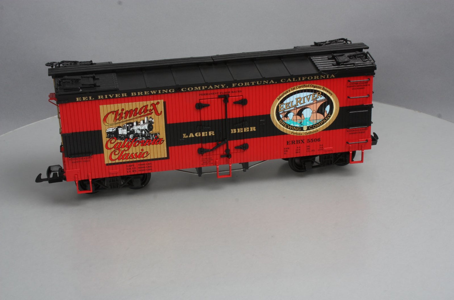 USA Trains 16401 G Scale Climax Lager Beer Refrigerator Car