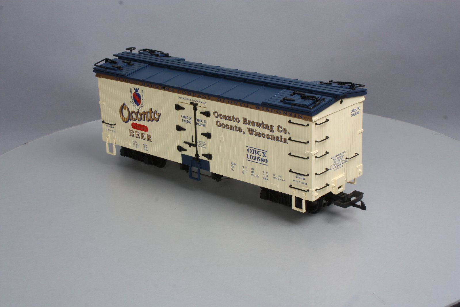 USA Trains R16403 G Scale Oconto Beer Refrigerator Car