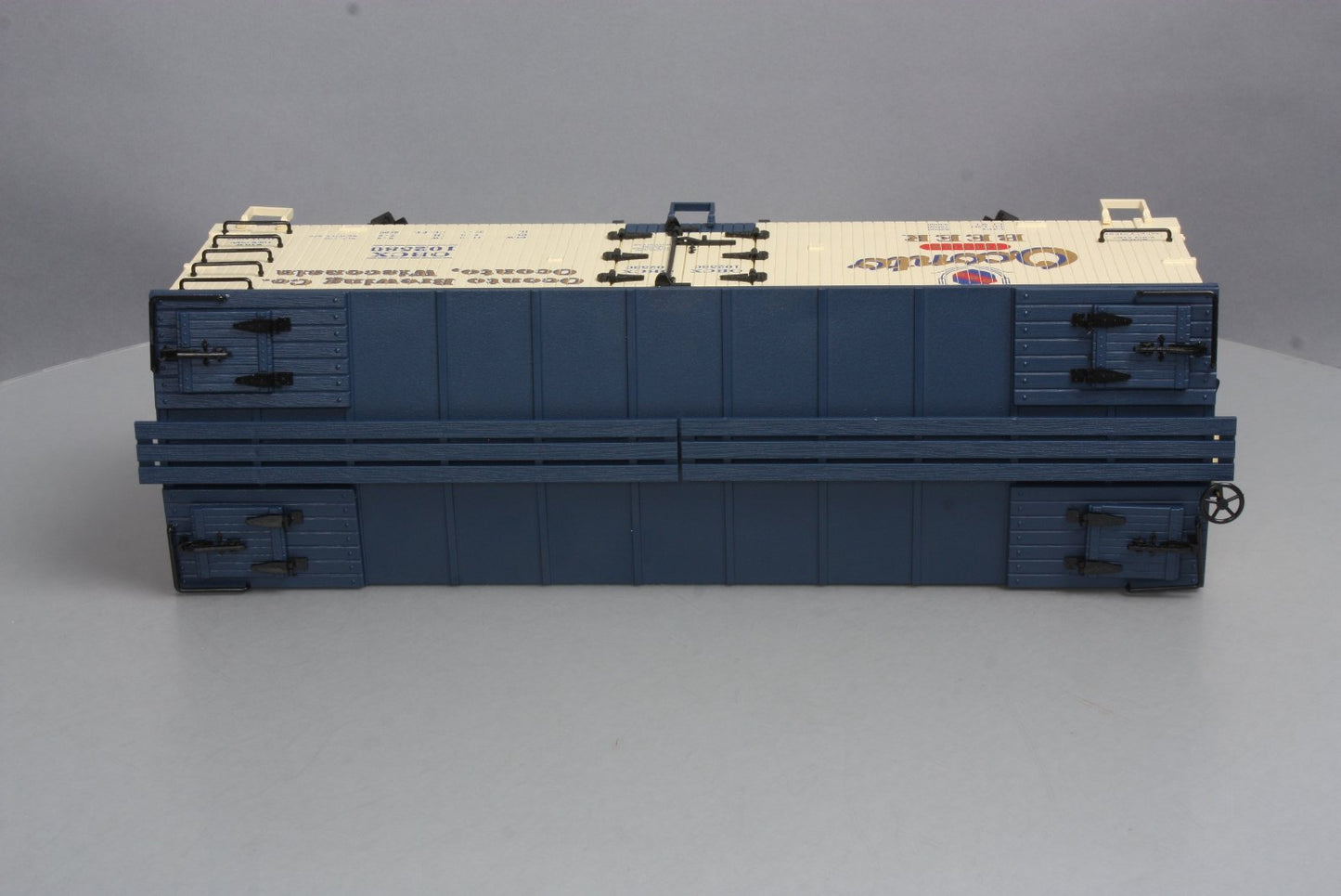 USA Trains R16403 G Scale Oconto Beer Refrigerator Car