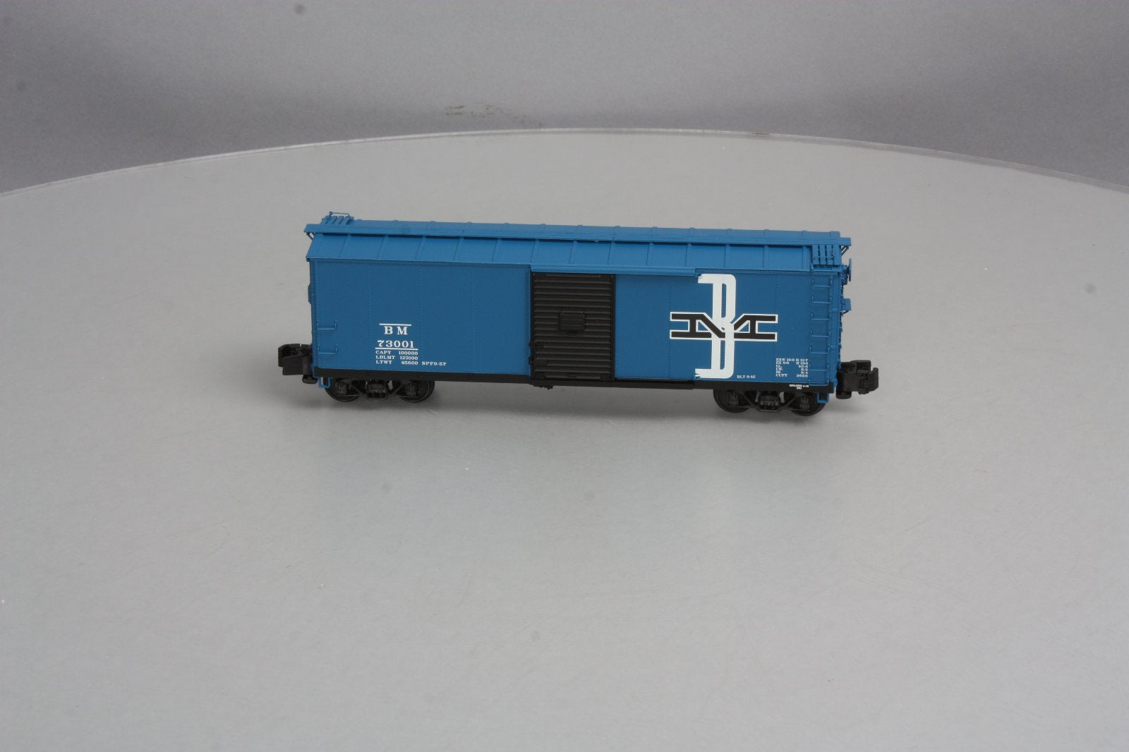 S-Helper 00701 S Gauge Boston & Maine 40' Steel Rebuilt Boxcar #73001 LN/Box