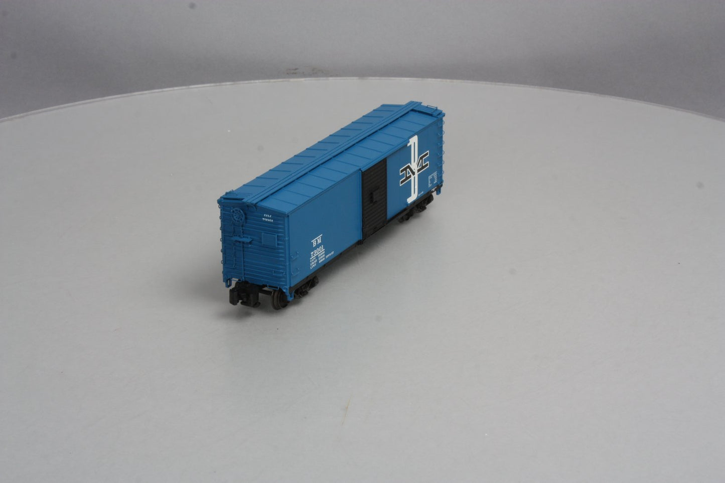 S-Helper 00701 S Gauge Boston & Maine 40' Steel Rebuilt Boxcar #73001 LN/Box