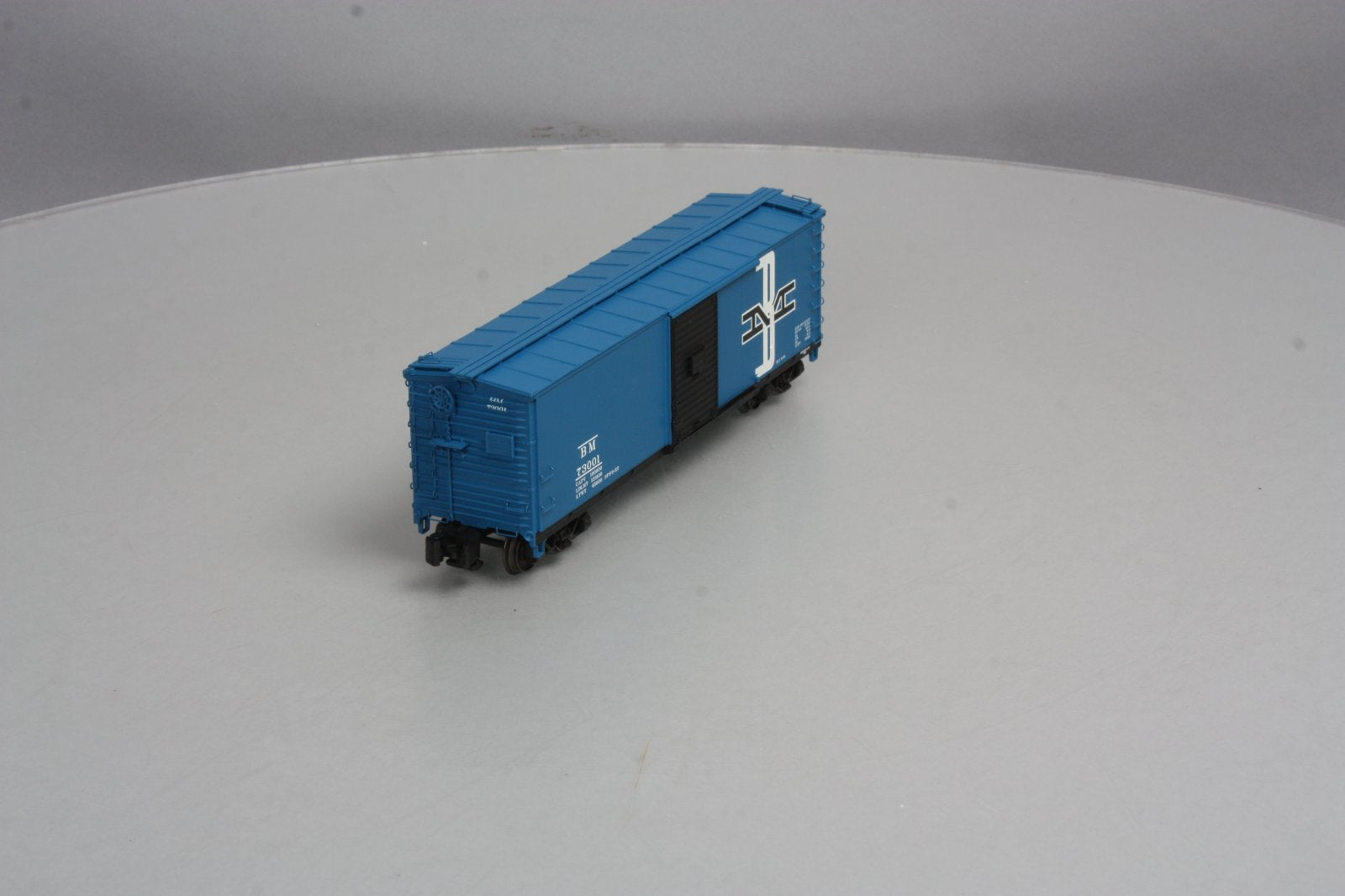 S-Helper 00701 S Gauge Boston & Maine 40' Steel Rebuilt Boxcar #73001 LN/Box