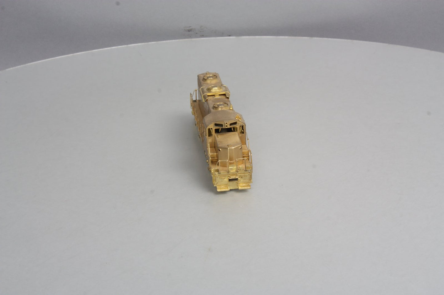 Oriental Limited HO Scale BRASS EMD GP18 1800HP Low Hood Diesel LN/Box