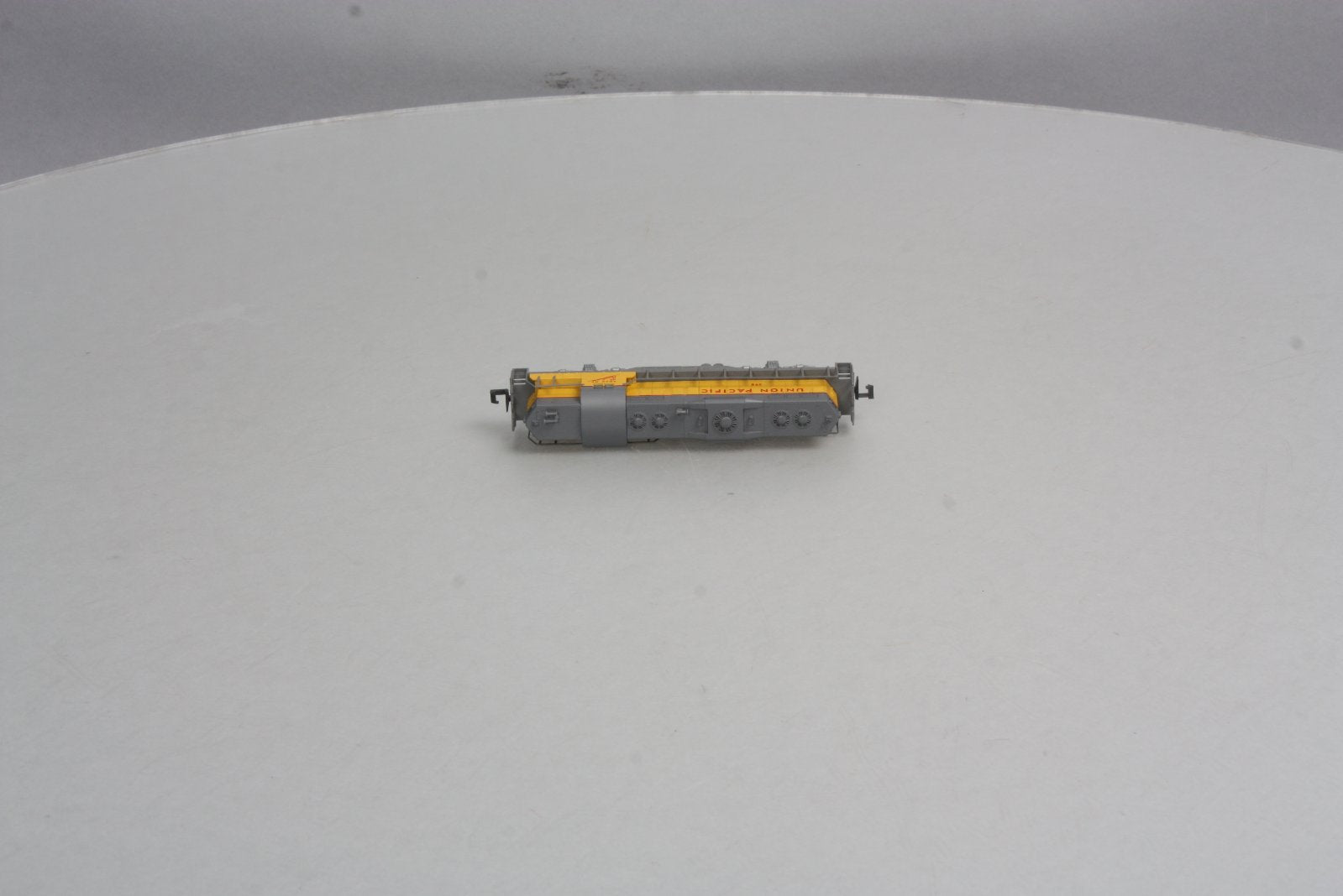 Atlas 4337 N Scale Union Pacific GP-9 Diesel Locomotive #298 EX/Box