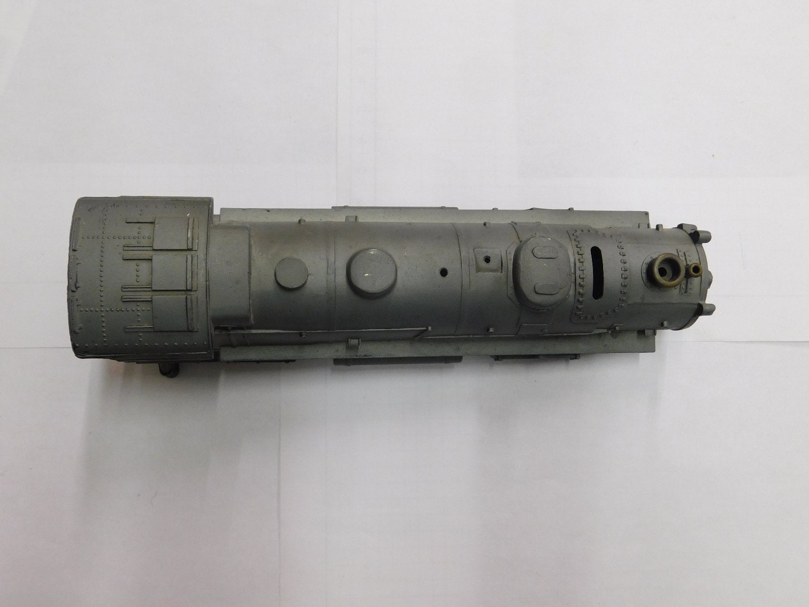 Lionel 1666-3LX Engine Gray Painted Stripped Body Shell