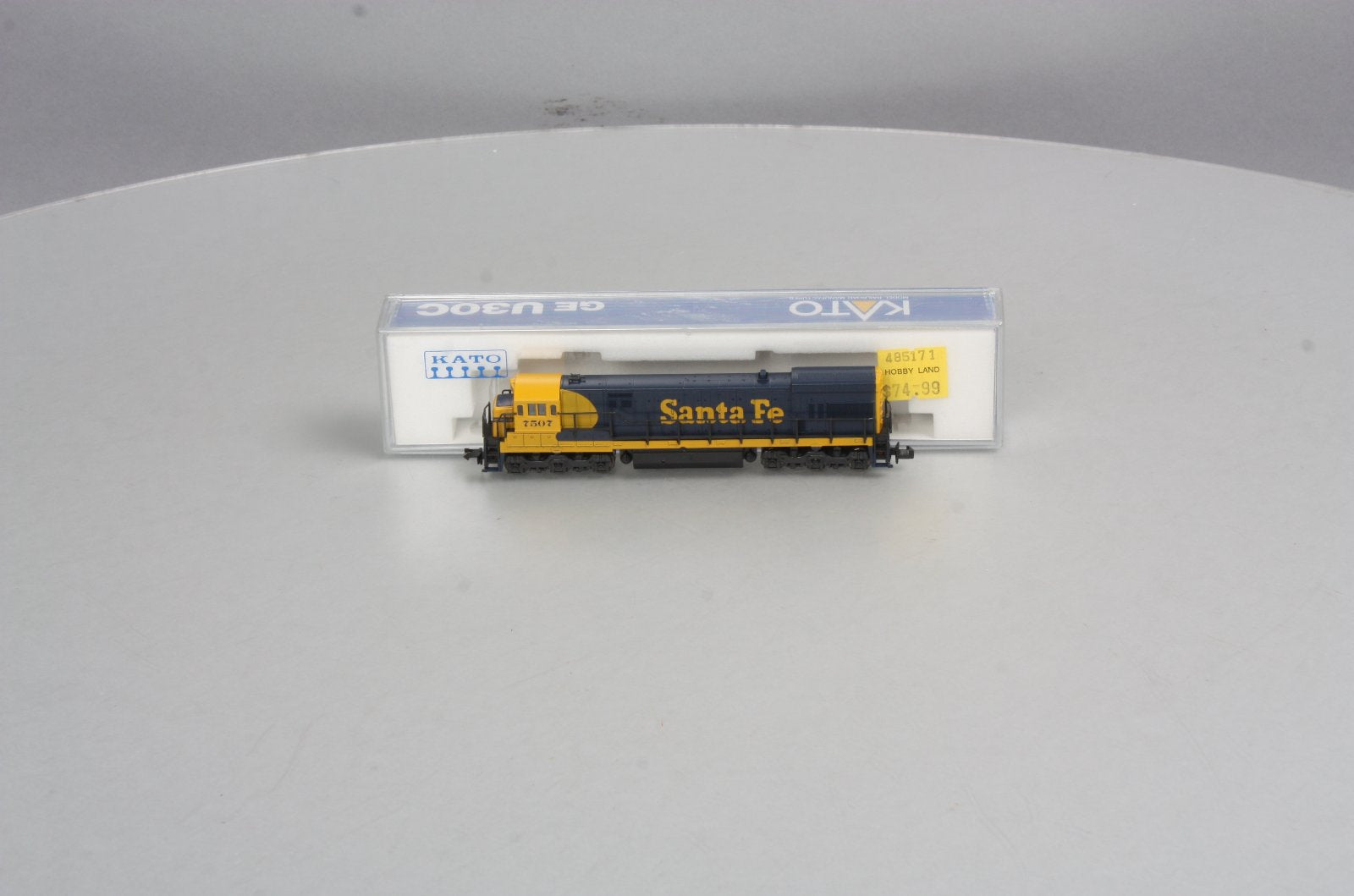 Kato 176-171 N Scale Atchison, Topeaka, & Santa Fe U30C Diesel Engine #7507 LN/Box