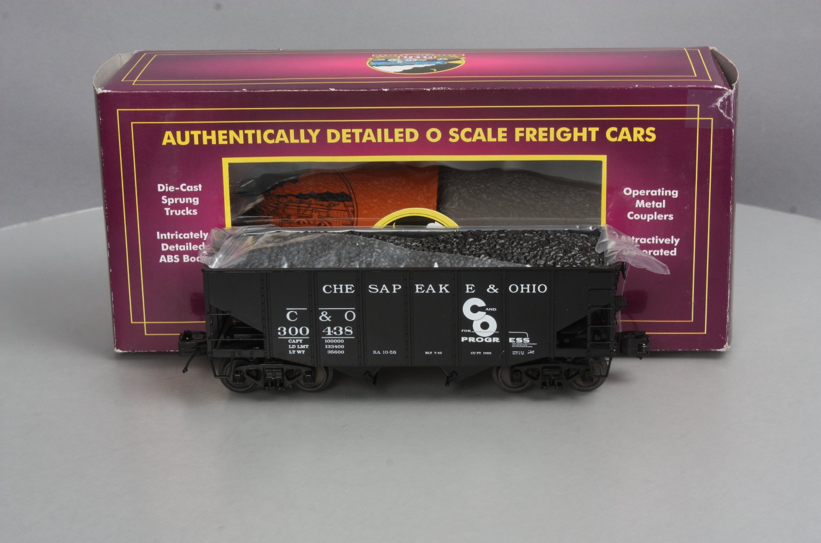 MTH 20-97272 Chesapeake & Ohio 2-Bay Fishbelly Hopper #300438 LN/Box