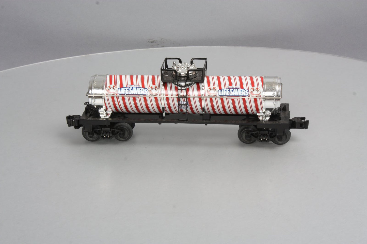 Lionel 6-58208 O Gauge Candy Cane Peppermint Lifesavers Tank Car #58208 NIB