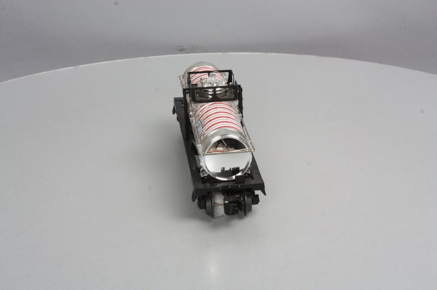 Lionel 6-58208 O Gauge Candy Cane Peppermint Lifesavers Tank Car #58208 NIB