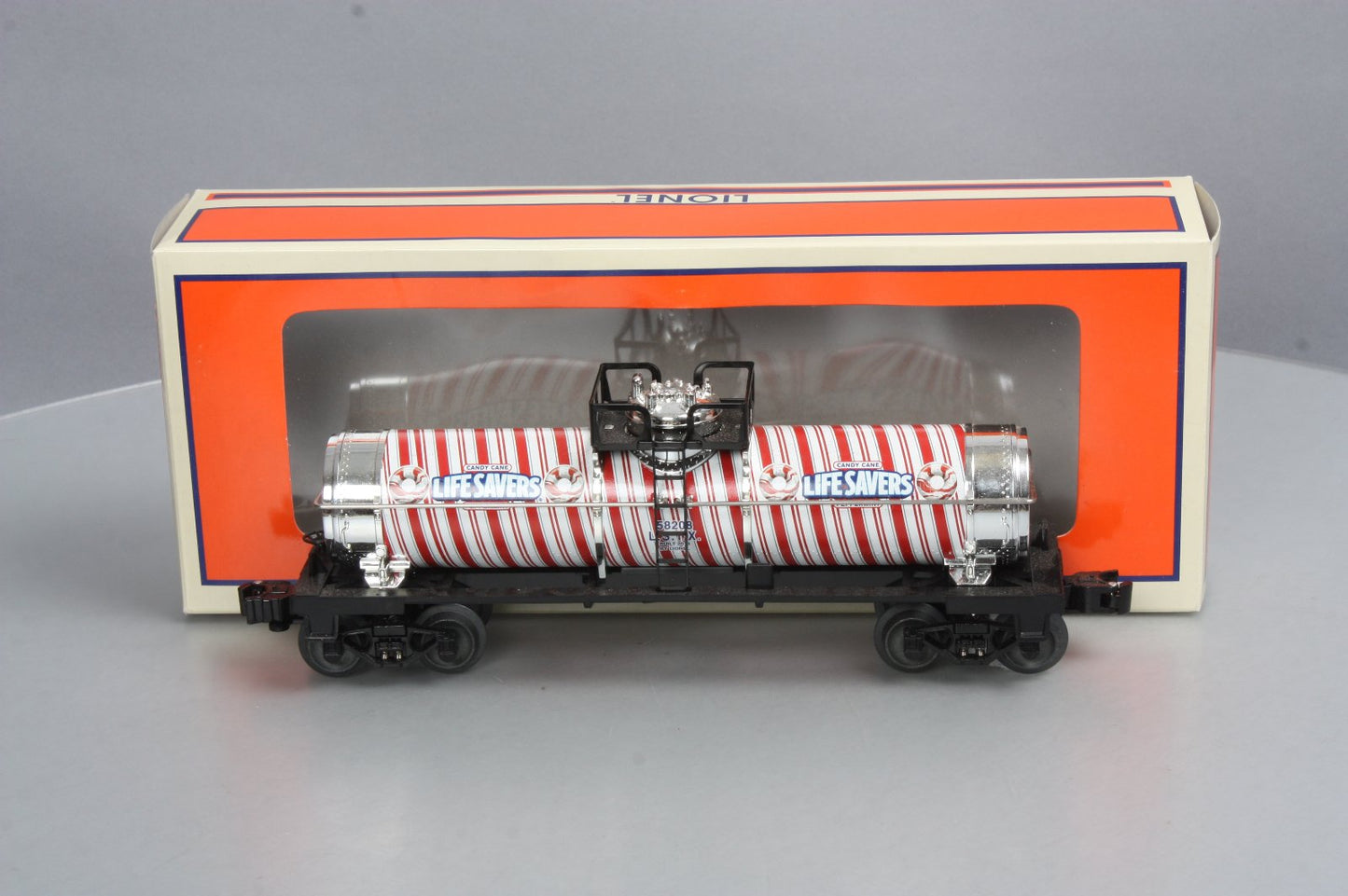 Lionel 6-58208 O Gauge Candy Cane Peppermint Lifesavers Tank Car #58208 NIB