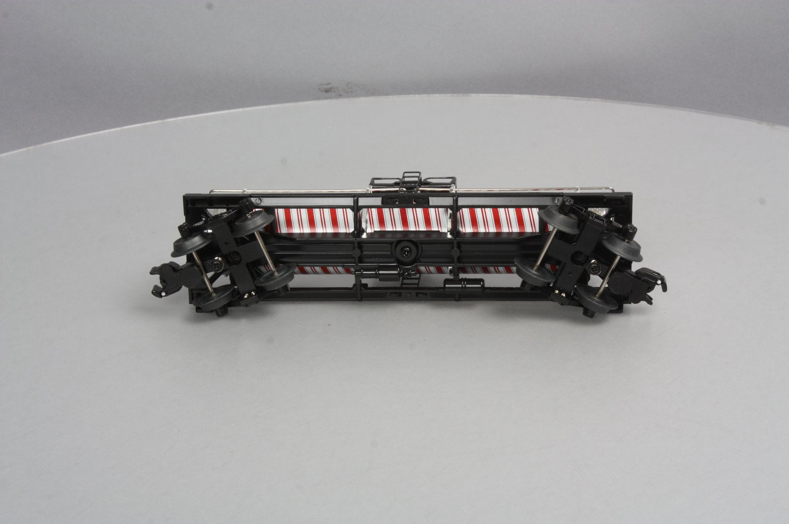 Lionel 6-58208 O Gauge Candy Cane Peppermint Lifesavers Tank Car #58208 NIB