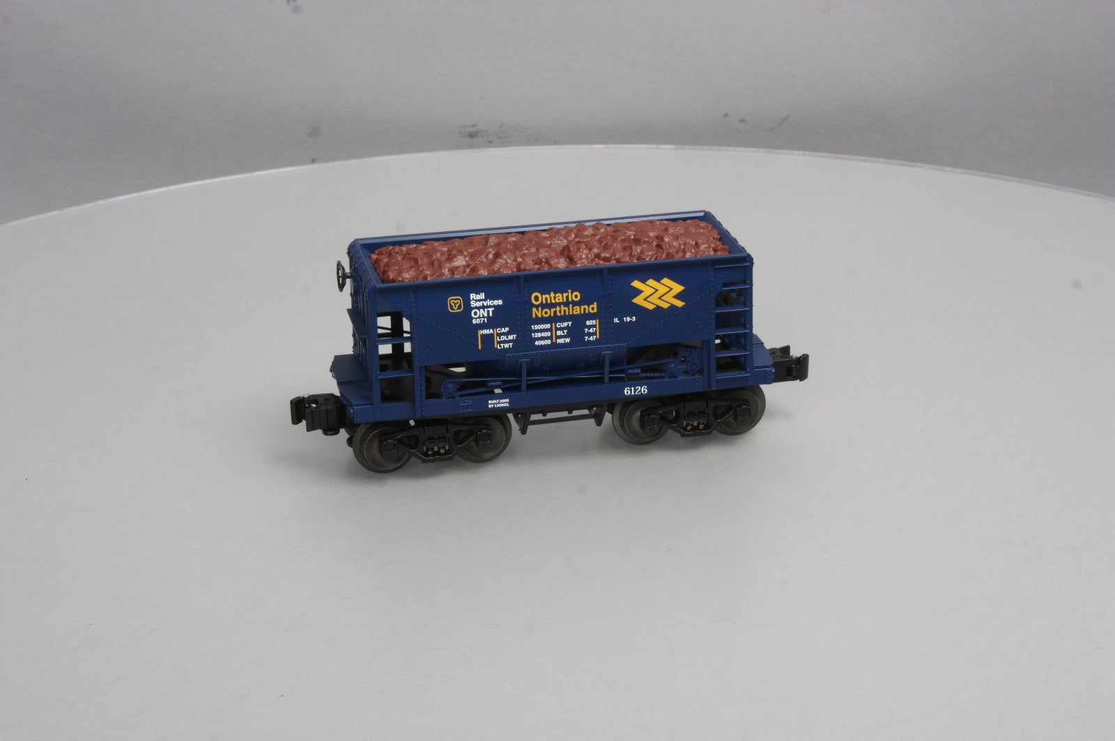 Lionel 6-17800 O Guage Ontario Northland Ore Car #6126 w/Ore Load NIB