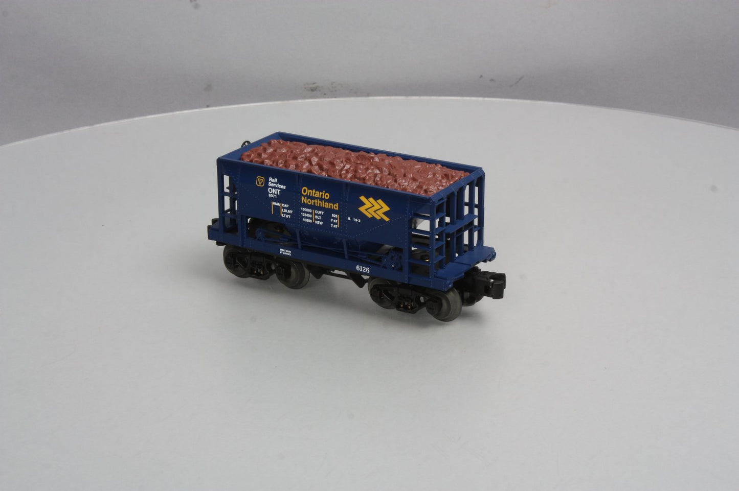 Lionel 6-17800 O Guage Ontario Northland Ore Car #6126 w/Ore Load NIB
