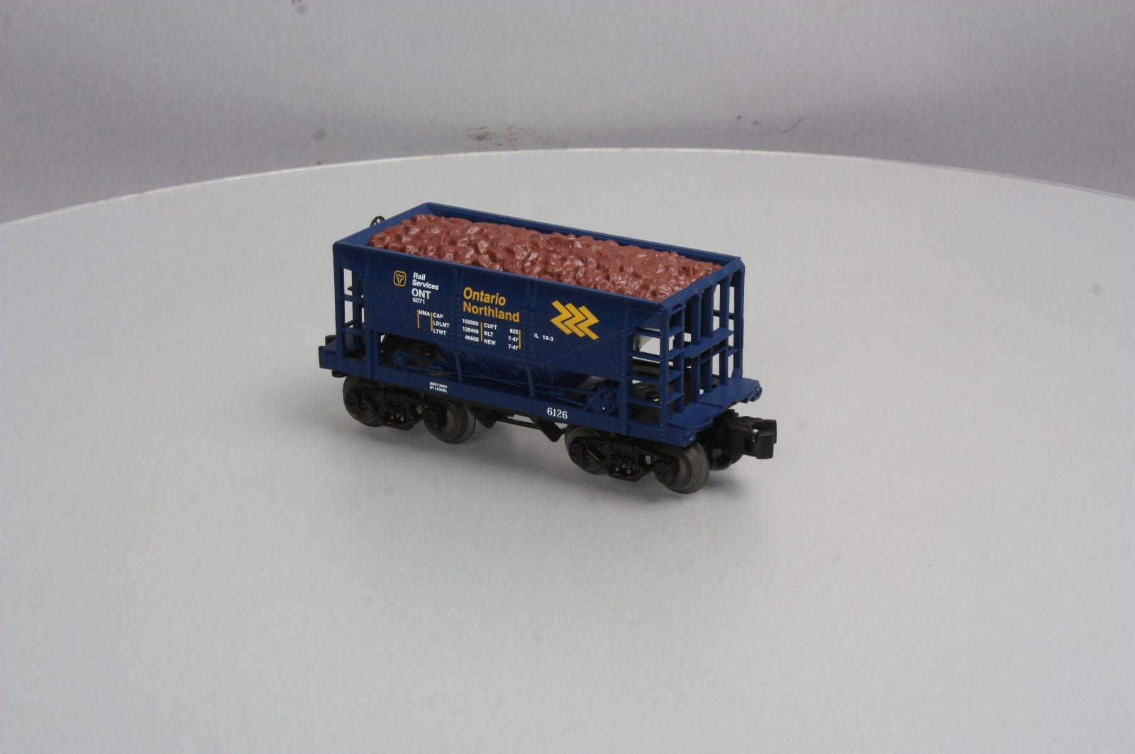 Lionel 6-17800 O Guage Ontario Northland Ore Car #6126 w/Ore Load NIB