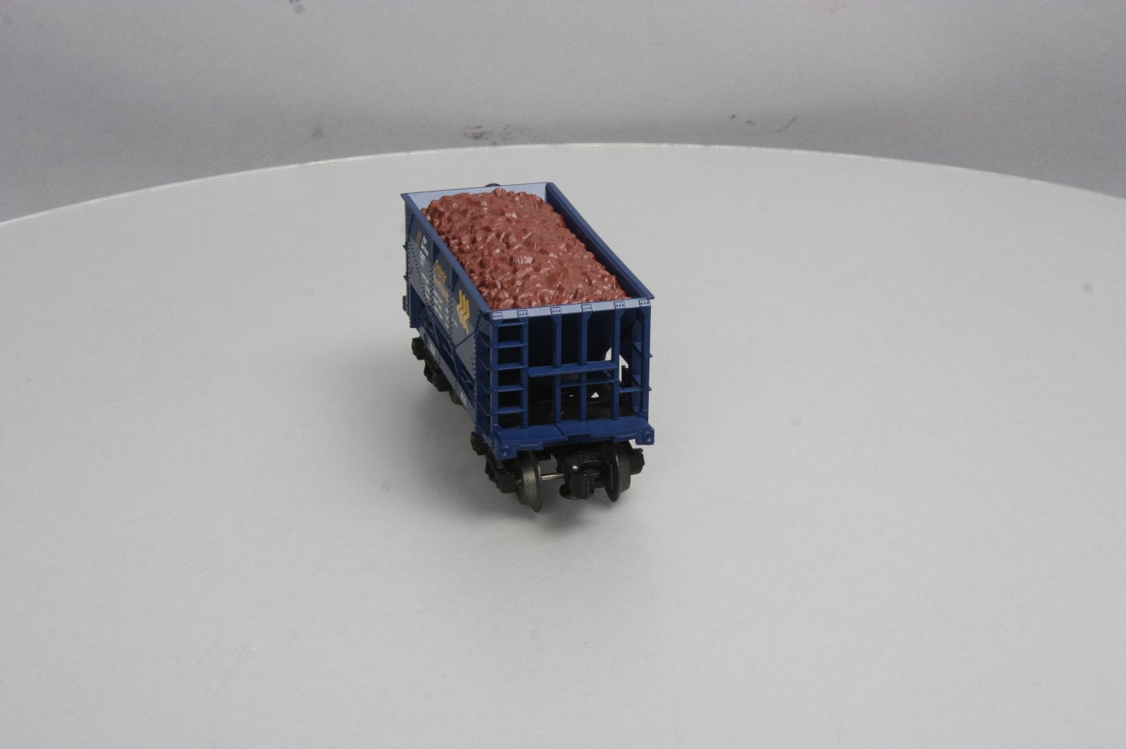 Lionel 6-17800 O Guage Ontario Northland Ore Car #6126 w/Ore Load NIB