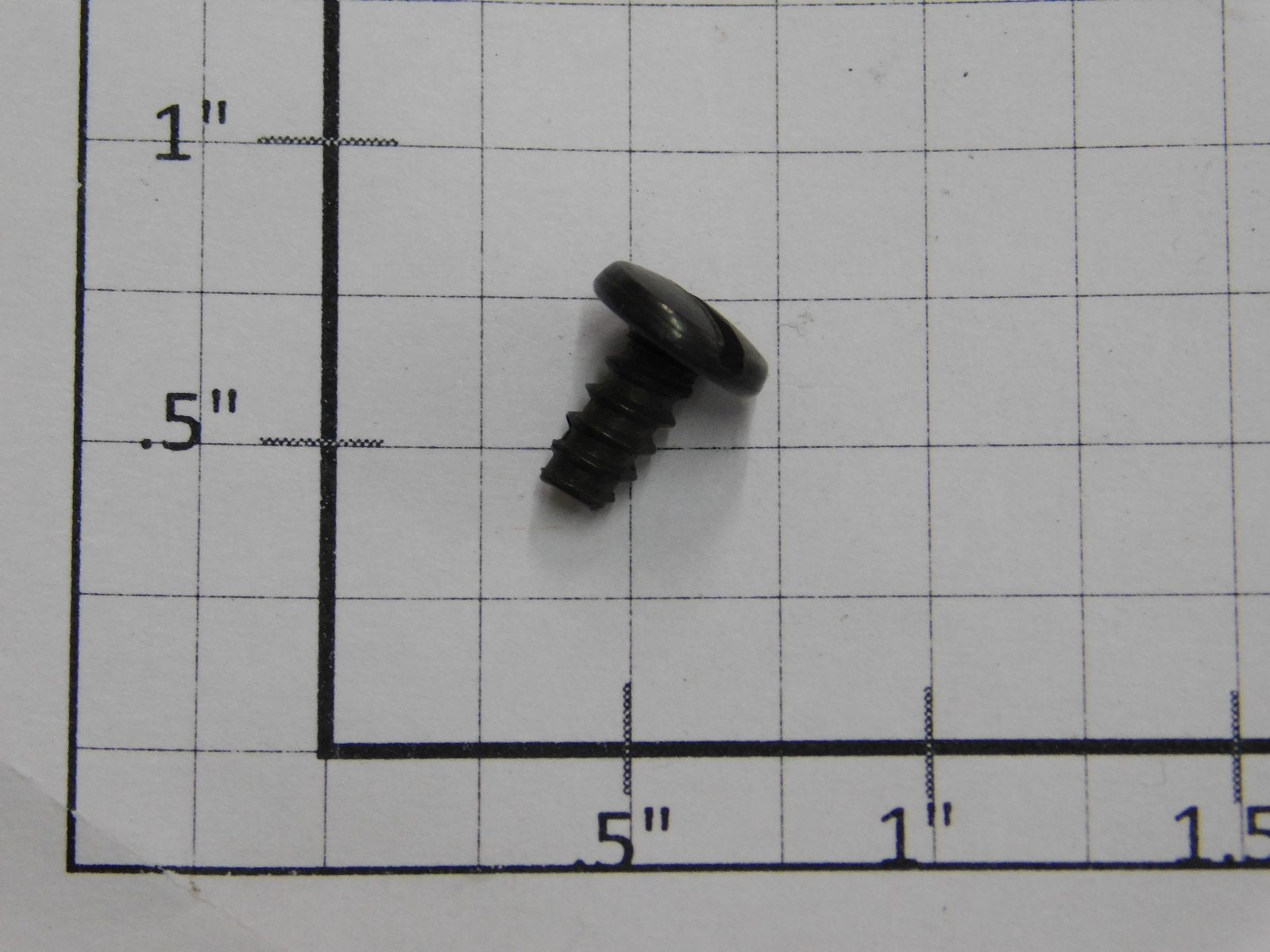 Lionel 8-20 Black Slotted Pan Head Machine Screw