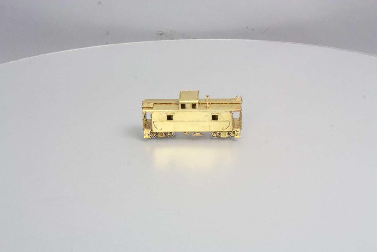 Overland 90200-90299 Ajin Brass HO Scale C&O Steel Caboose EX/Box