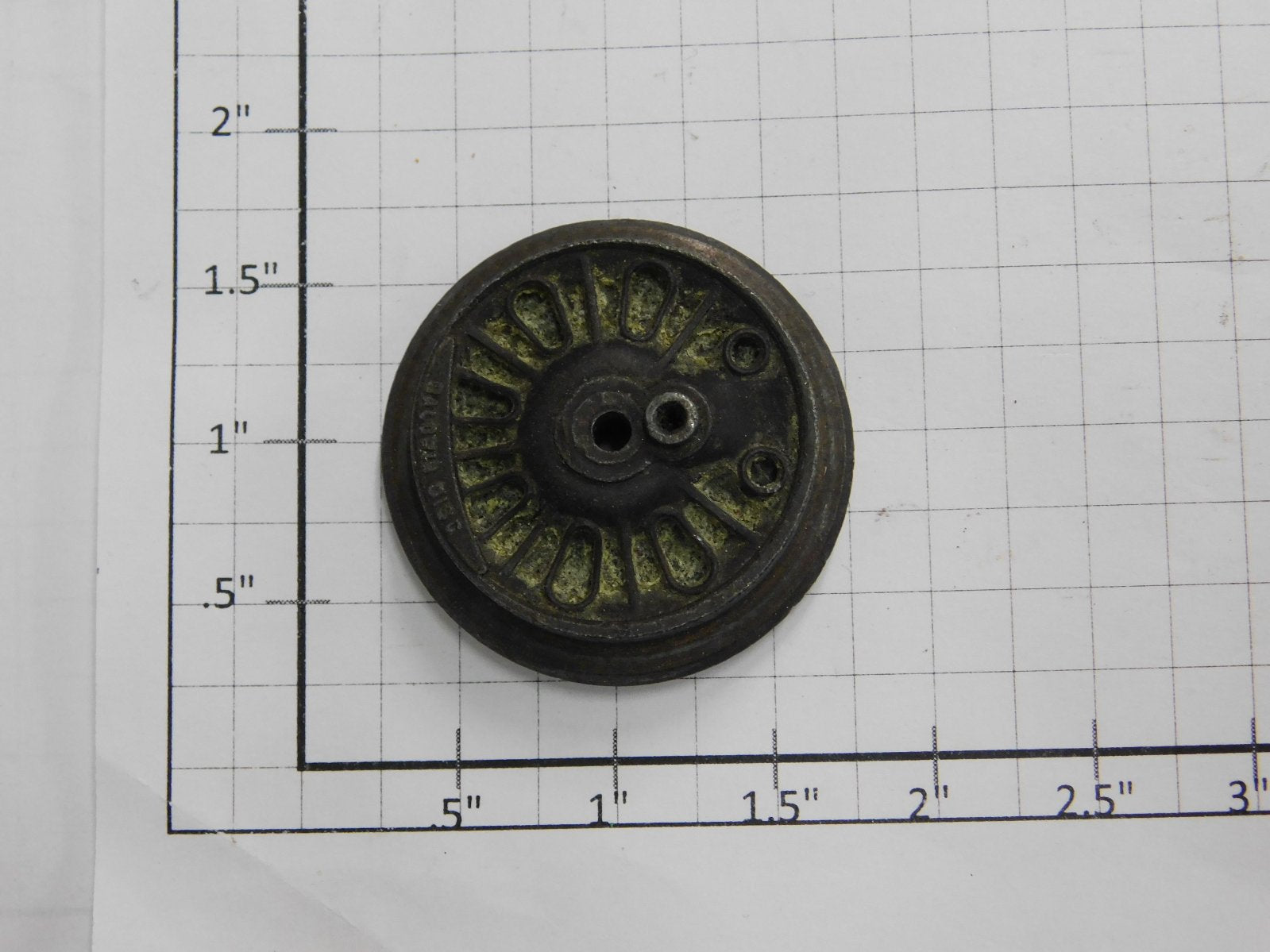 Lionel 1001M-57 Rear Baldwin Disc Plain End Wheel with Drive Boss