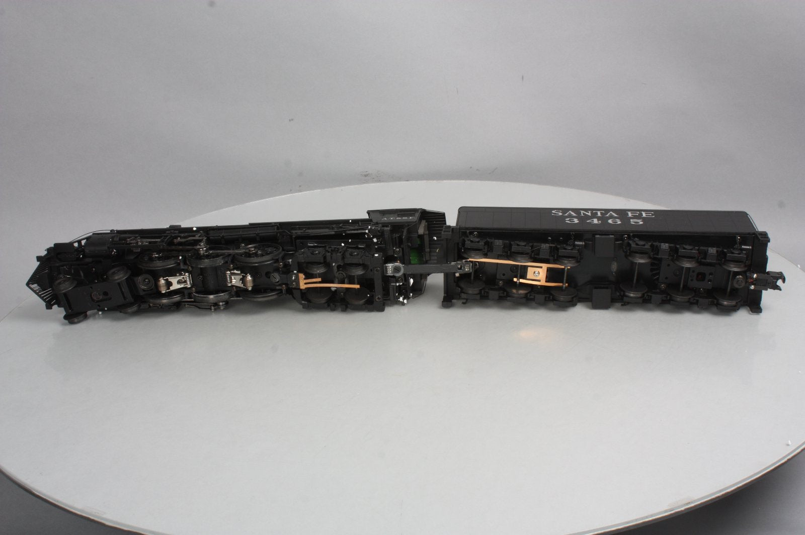 MTH 20-3474-1E O Gauge Santa Fe 4-6-4 Steam Locomotive & Tender #3465 with PS3.0 LN/Box