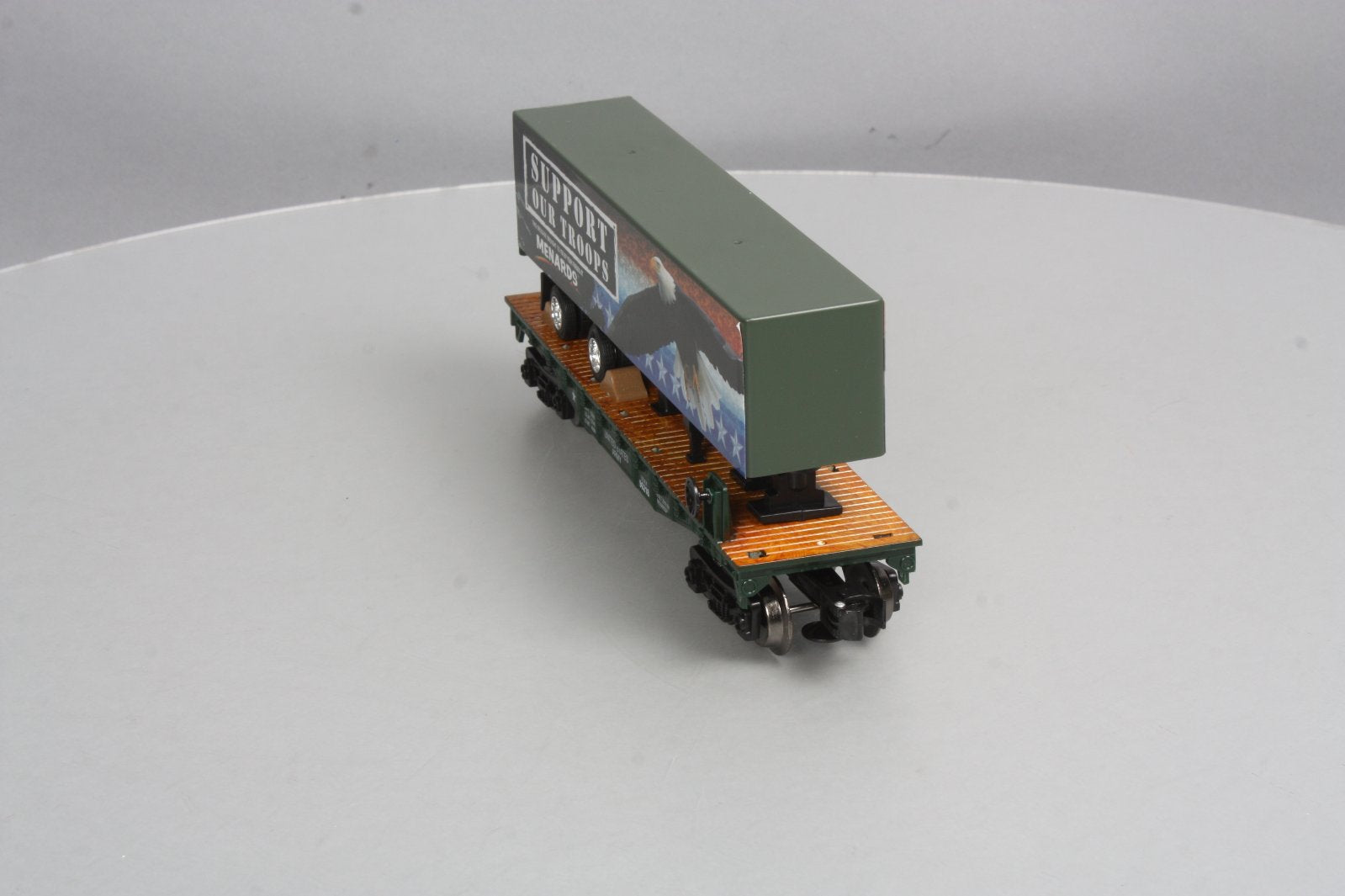 Menards 279-3093 O Gauge Military Flatcar with Support Our Troops Trailer EX/Box