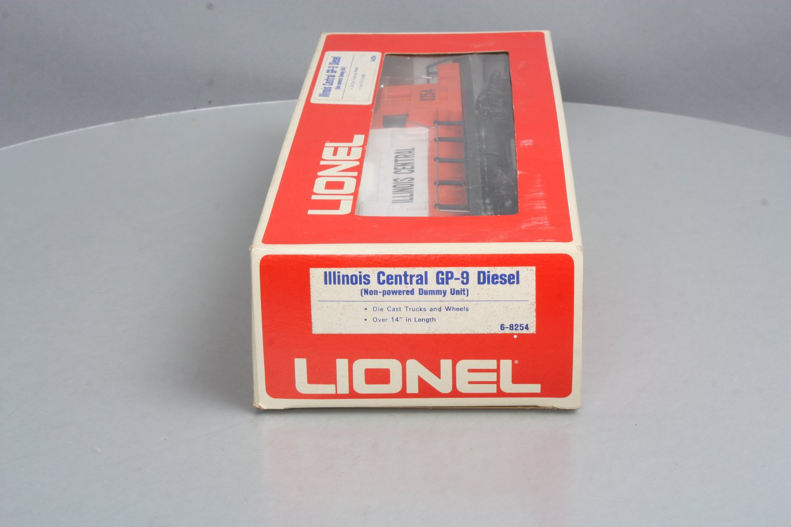 Lionel 6-8254 O Gauge Illinois Central GP-9 Dummy Diesel Locomotive VG/Box