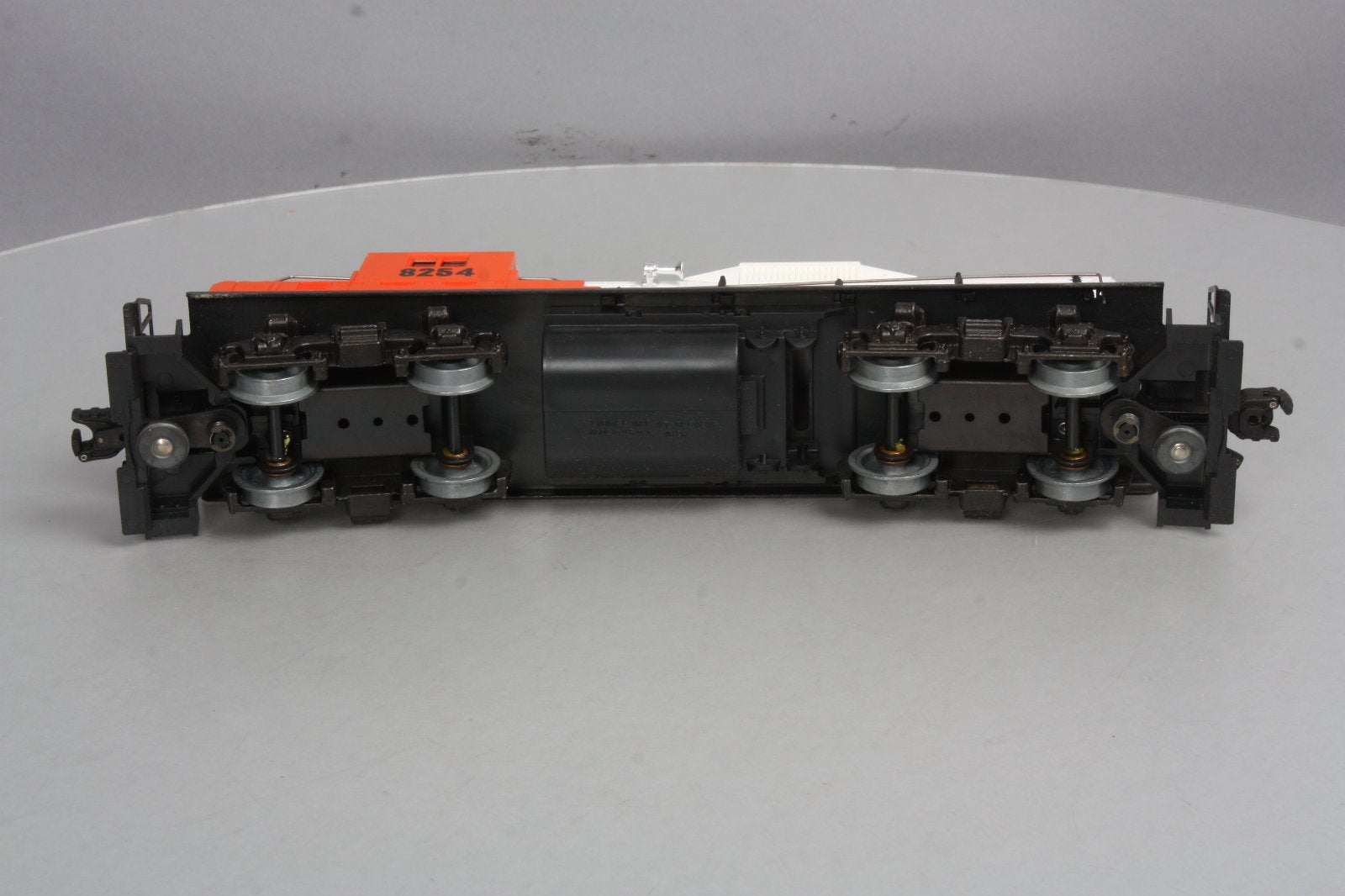 Lionel 6-8254 O Gauge Illinois Central GP-9 Dummy Diesel Locomotive VG/Box