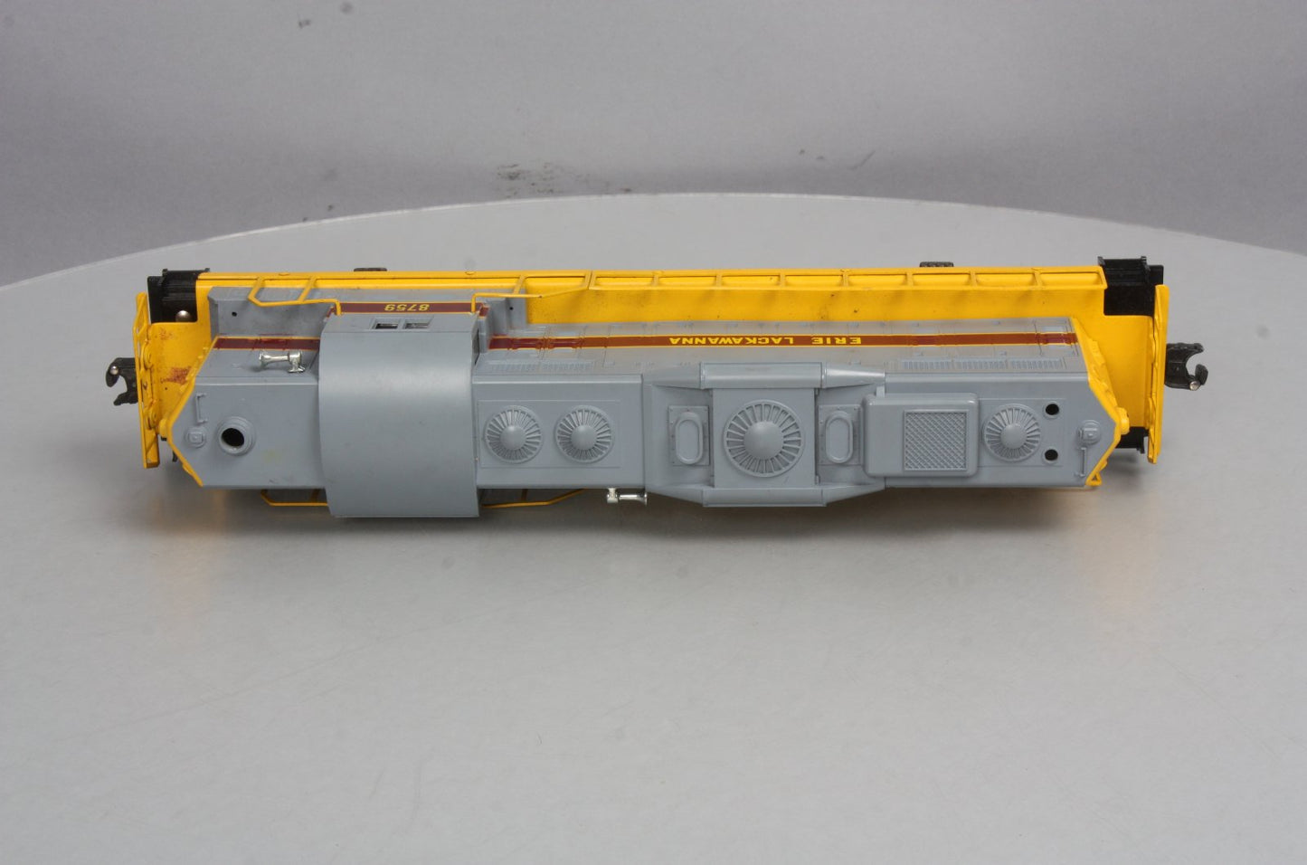 Lionel 6-8759 Erie Lackawanna GP-9 Diesel Locomotive LN/Box