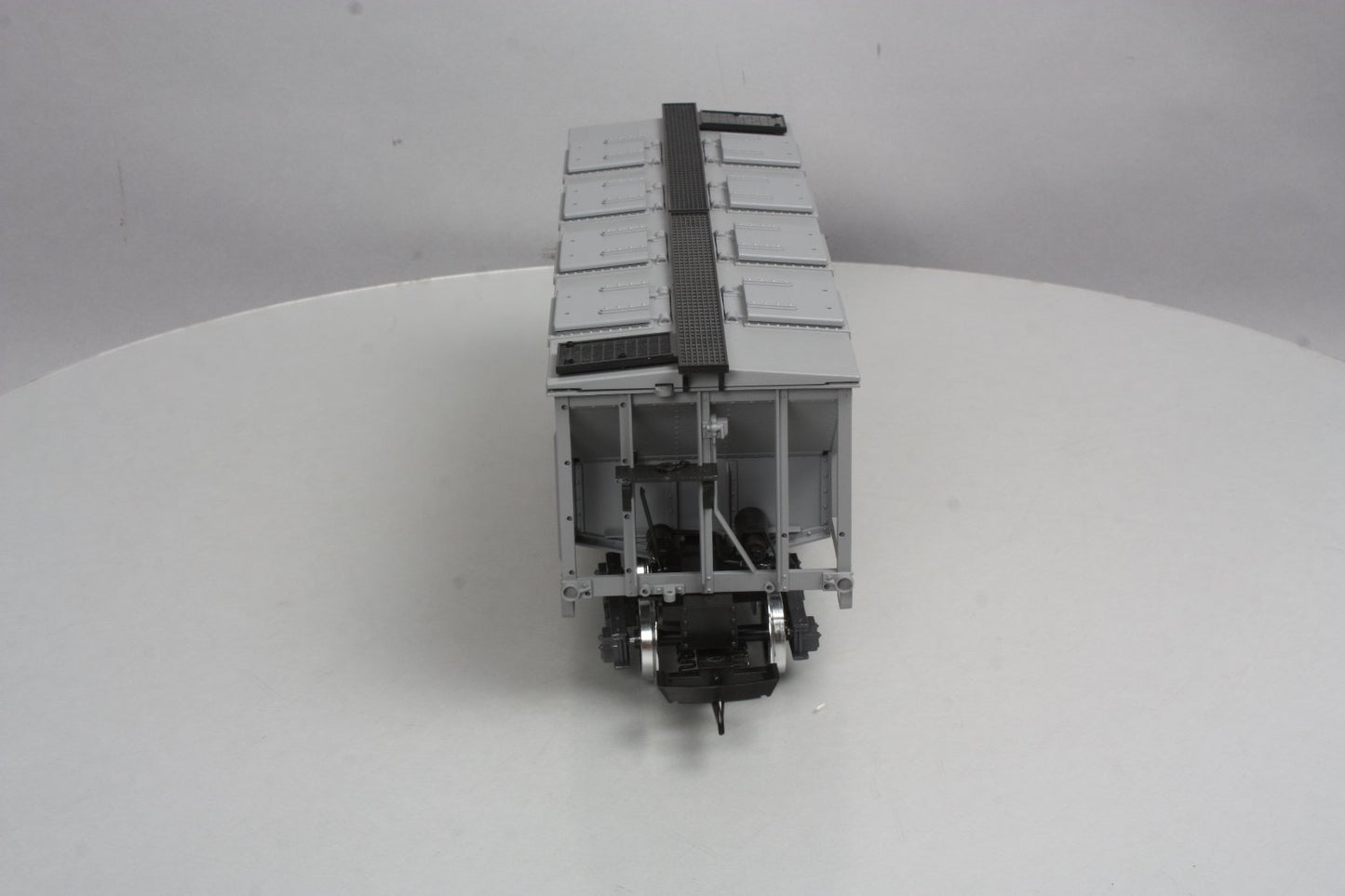 LGB 46760 Union Pacific 2-Bay Covered Hopper (Metal Wheels) LN/Box