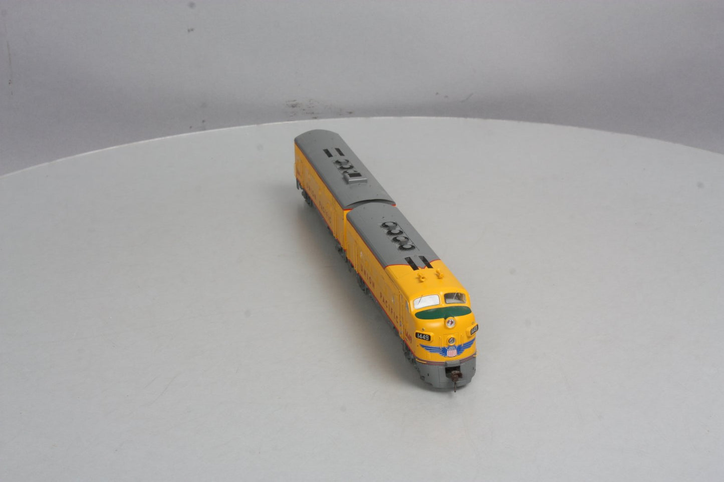 Athearn G2606 HO Union Pacific F-3 A/B Diesel Locomotive Set #1449/ #1440B MT/Box
