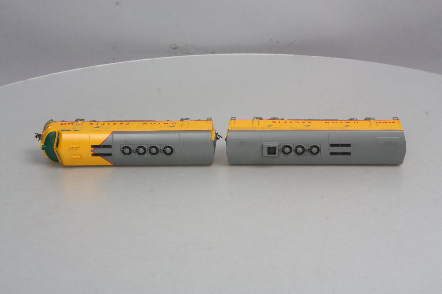 Athearn G2606 HO Union Pacific F-3 A/B Diesel Locomotive Set #1449/ #1440B MT/Box