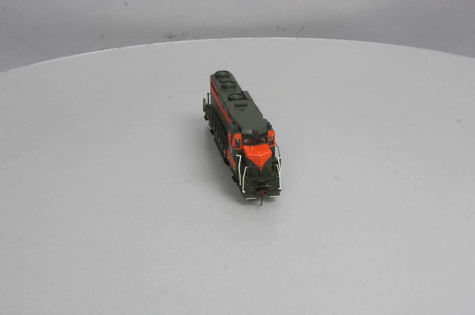 Bachmann 60803 HO Scale GN GP30 Diesel Locomotive w/DCC #3007