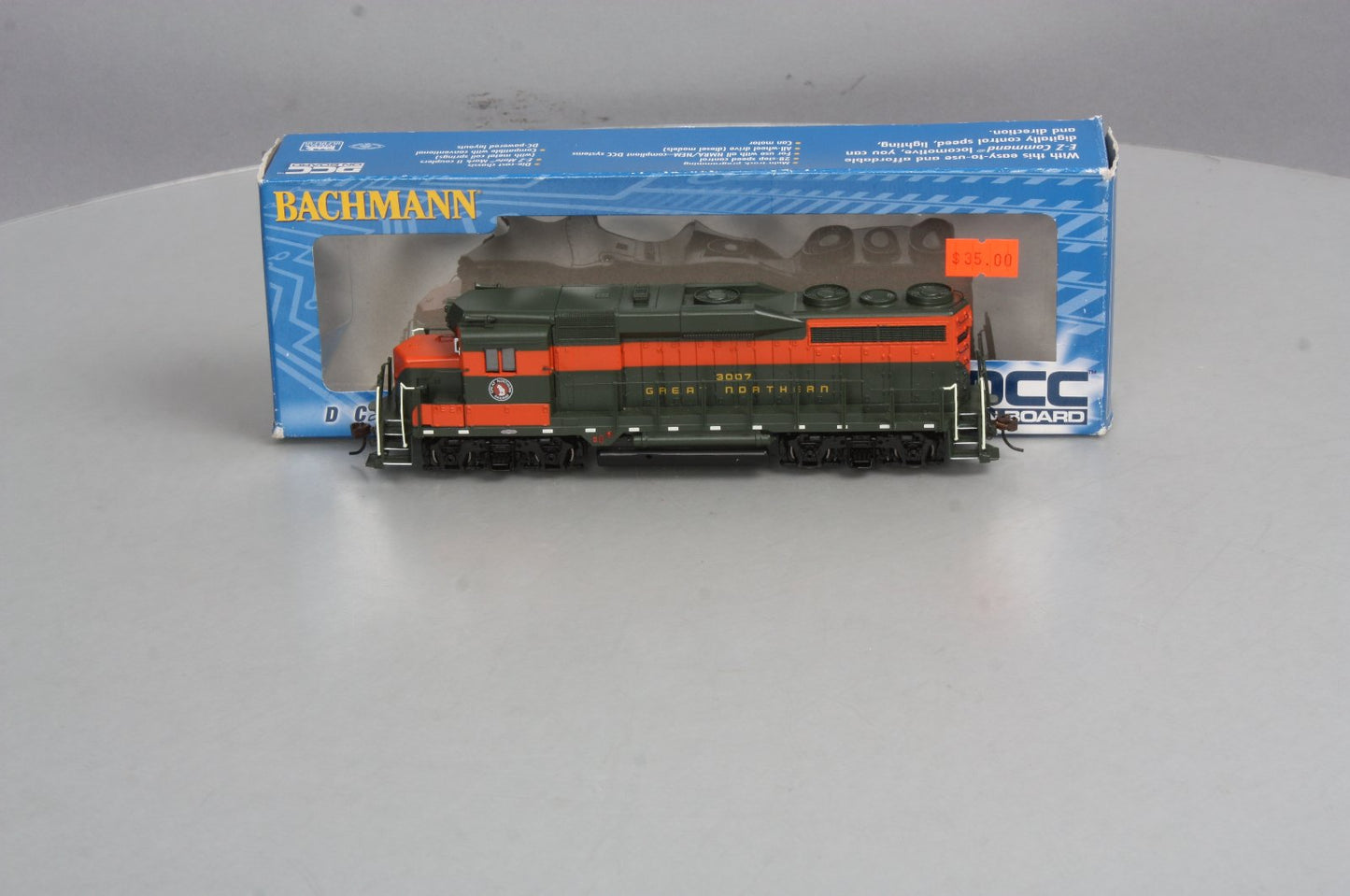 Bachmann 60803 HO Scale GN GP30 Diesel Locomotive w/DCC #3007