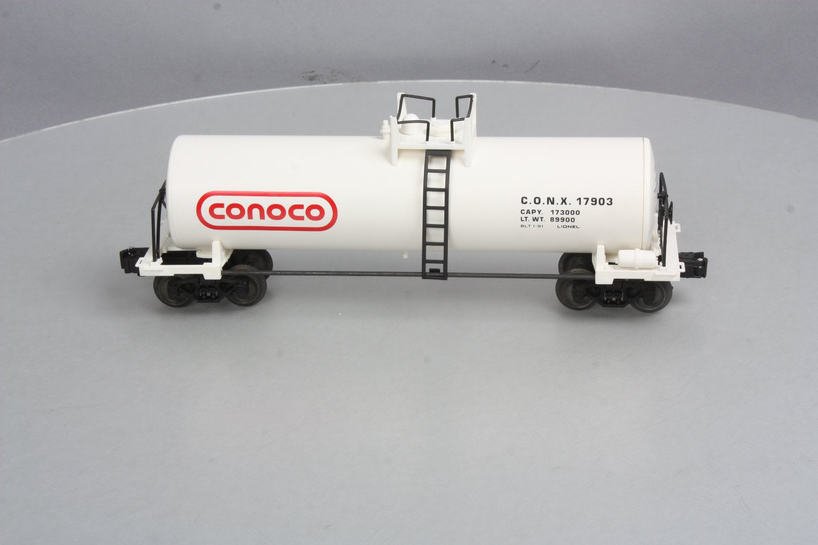 Lionel 6-17903 O Gauge Conoco Tank Car