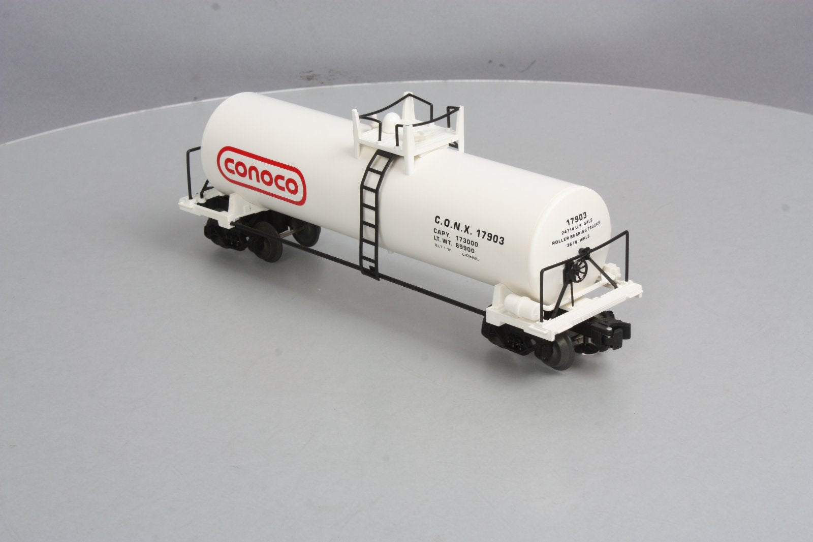 Lionel 6-17903 O Gauge Conoco Tank Car