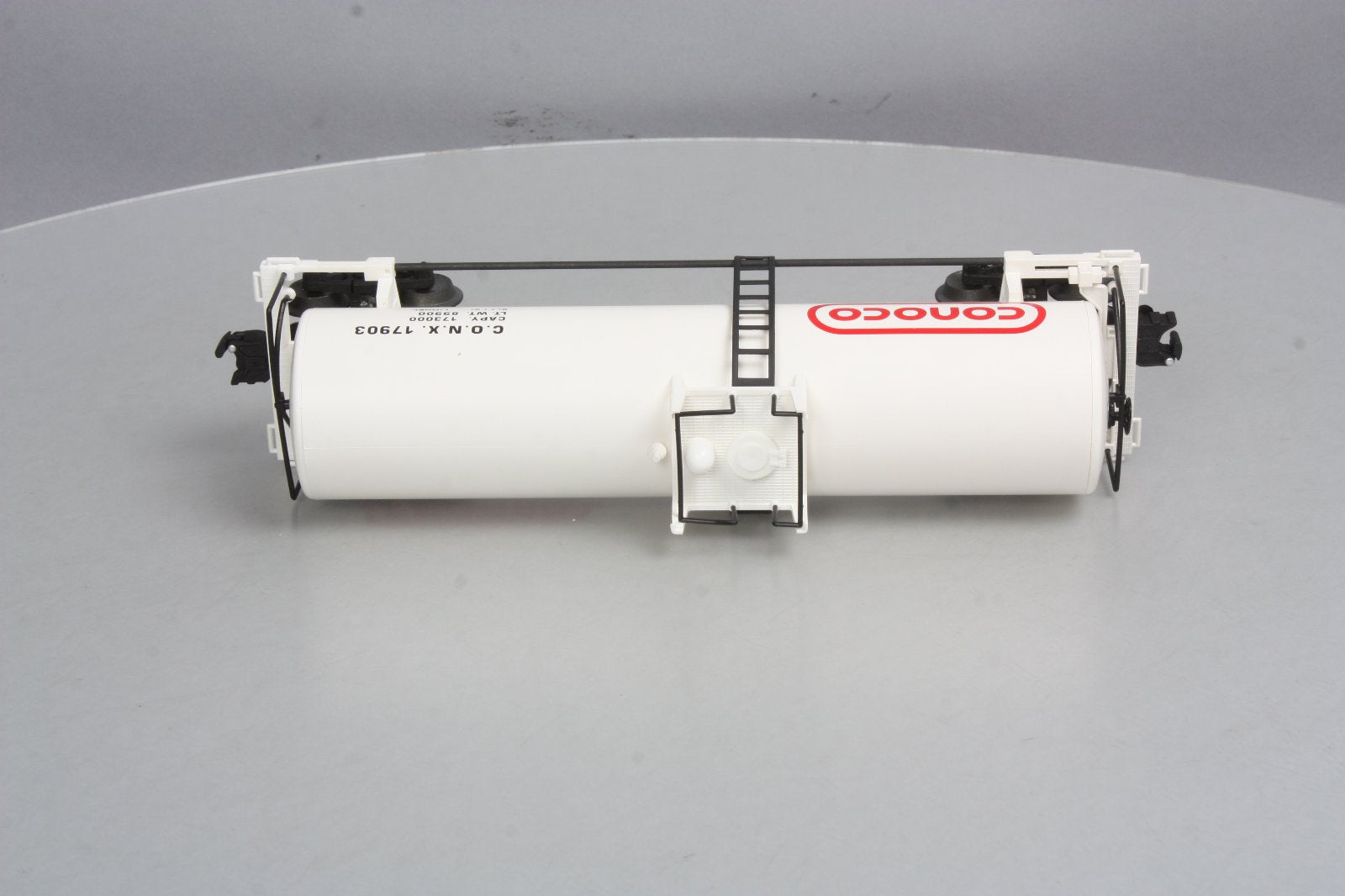 Lionel 6-17903 O Gauge Conoco Tank Car LN/Box