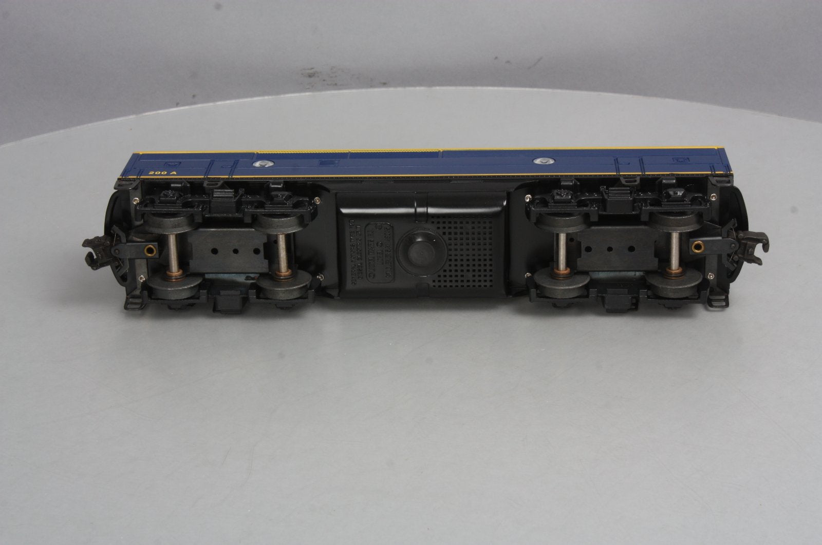 Lionel 6-18121 O Gauge Santa Fe F-3 Non-Powered Diesel B-Unit #200A LN/Box