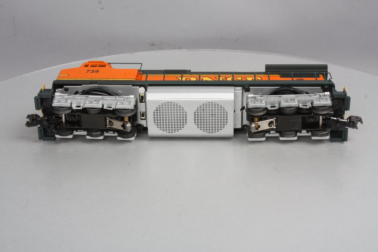 Lionel 6-18231 O Gauge BNSF Dash 9 Diesel Locomotive #739 LN/Box