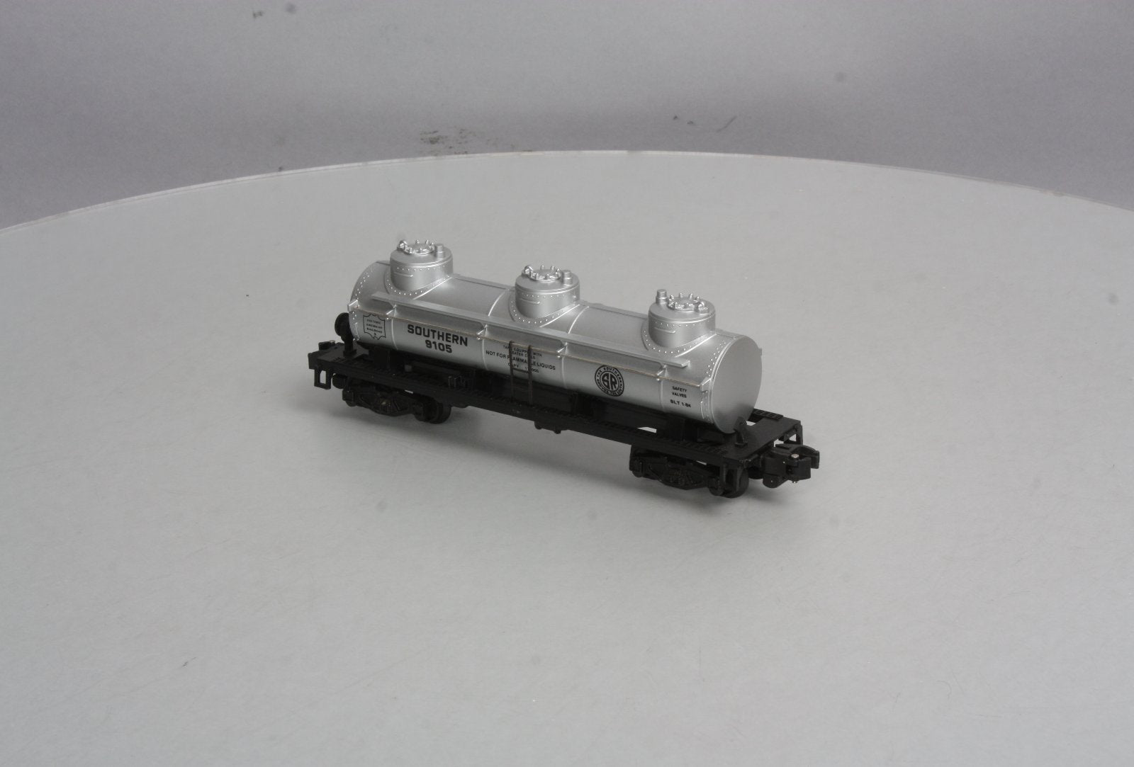 American Flyer 4-9105 S Gauge Southern Triple Dome Tank Car LN/Box