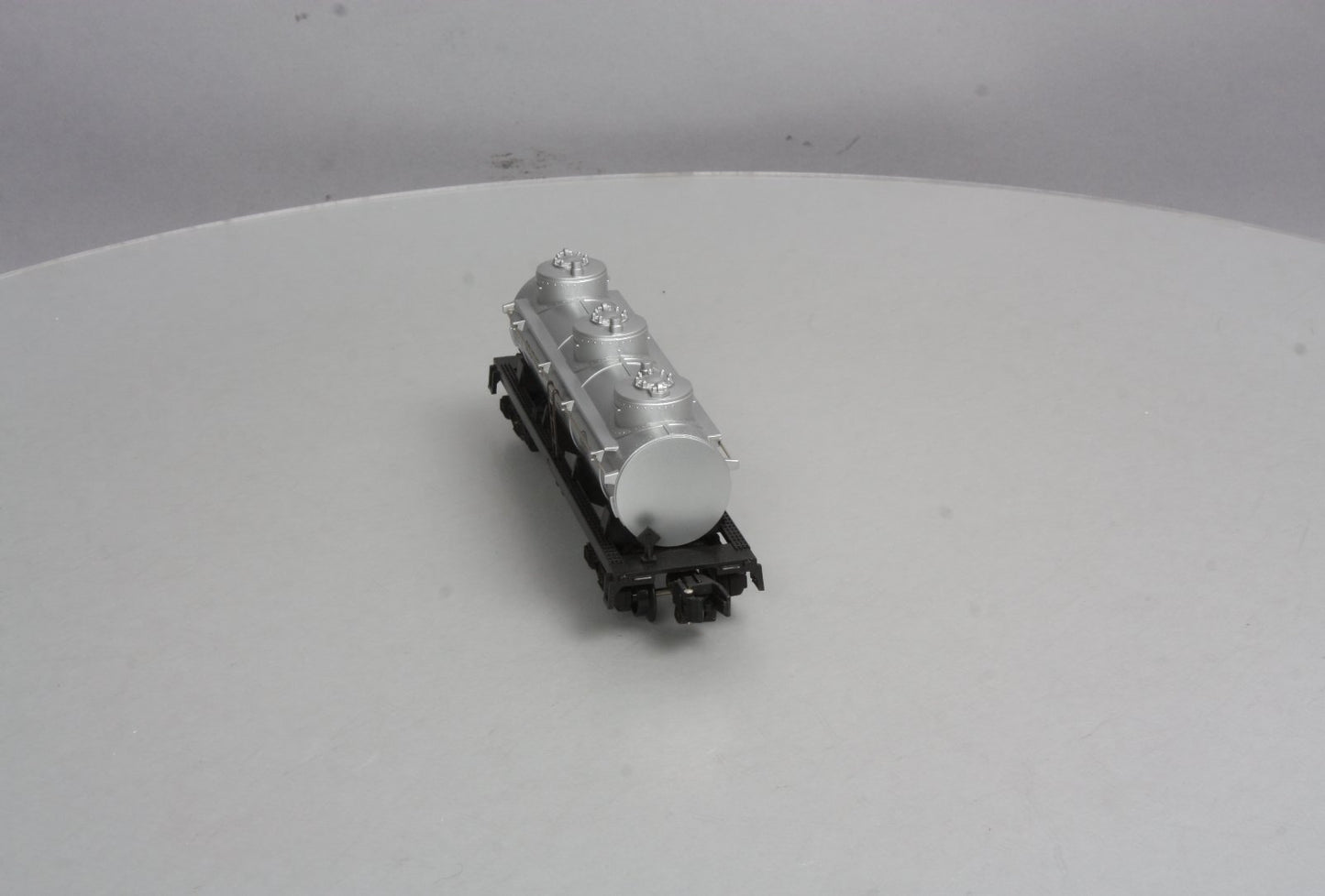 American Flyer 4-9105 S Gauge Southern Triple Dome Tank Car LN/Box