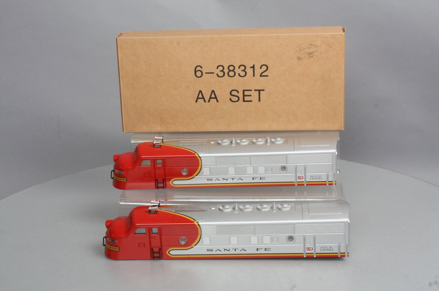 Lionel 6-38312 Santa Fe F3 A-A Twin Diesel Shells #2343