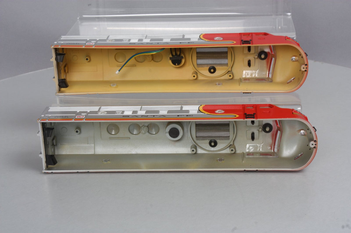 Lionel 6-38312 Santa Fe F3 A-A Twin Diesel Shells #2343 NIB
