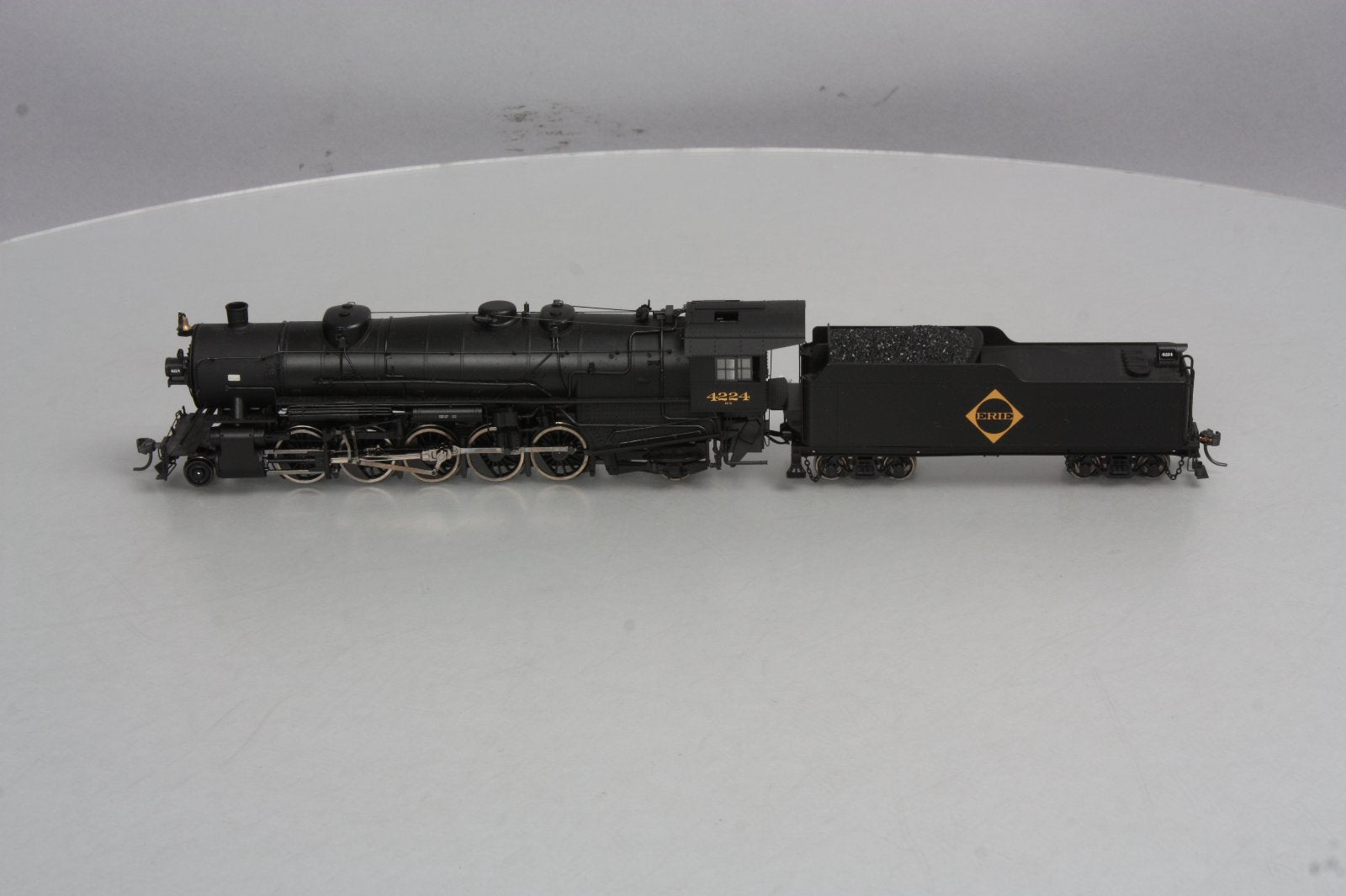 Proto 2000 920-60007 HO Erie 2-10-2 Steam Loco & Tender #4224 LN/Box