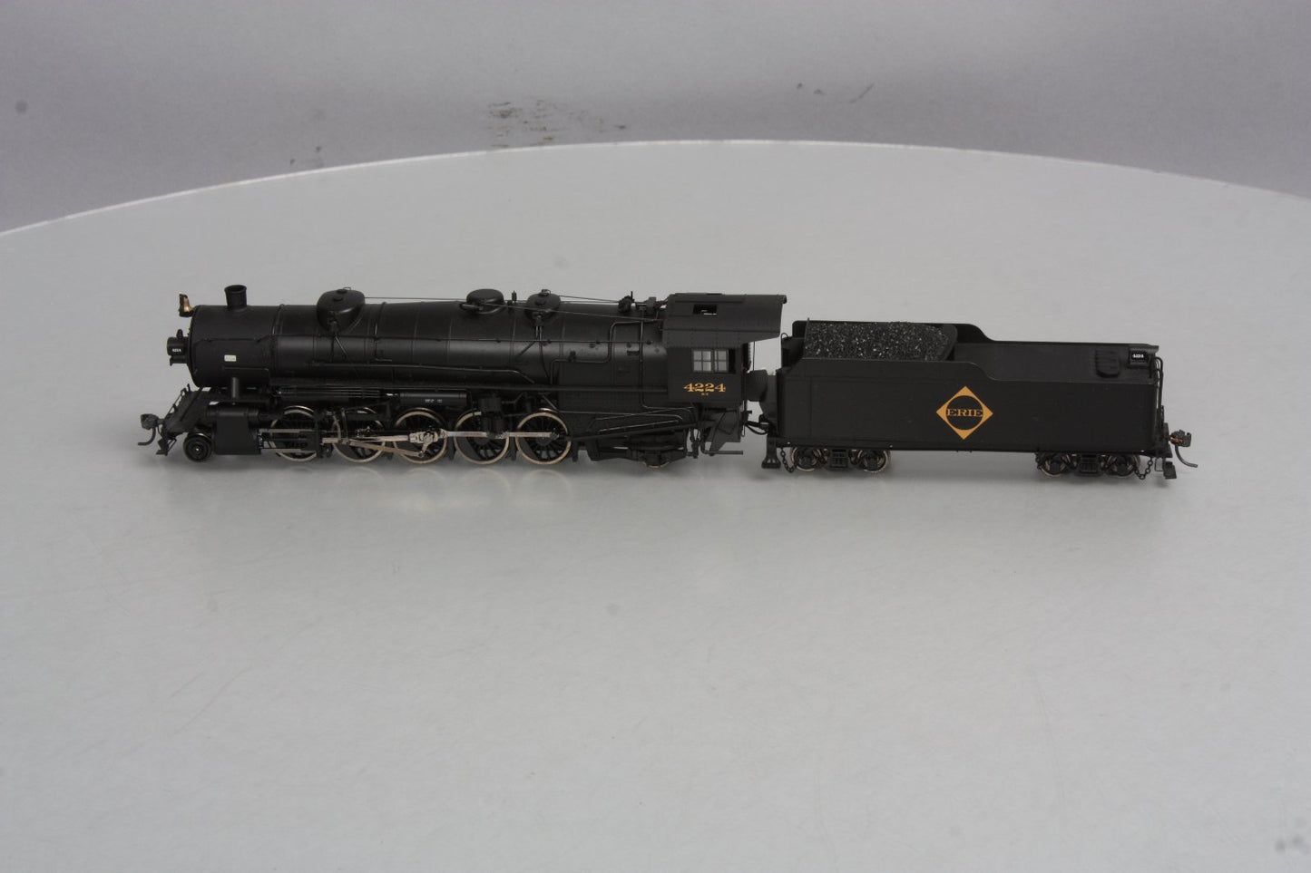 Proto 2000 920-60007 HO Erie 2-10-2 Steam Loco & Tender #4224 LN/Box