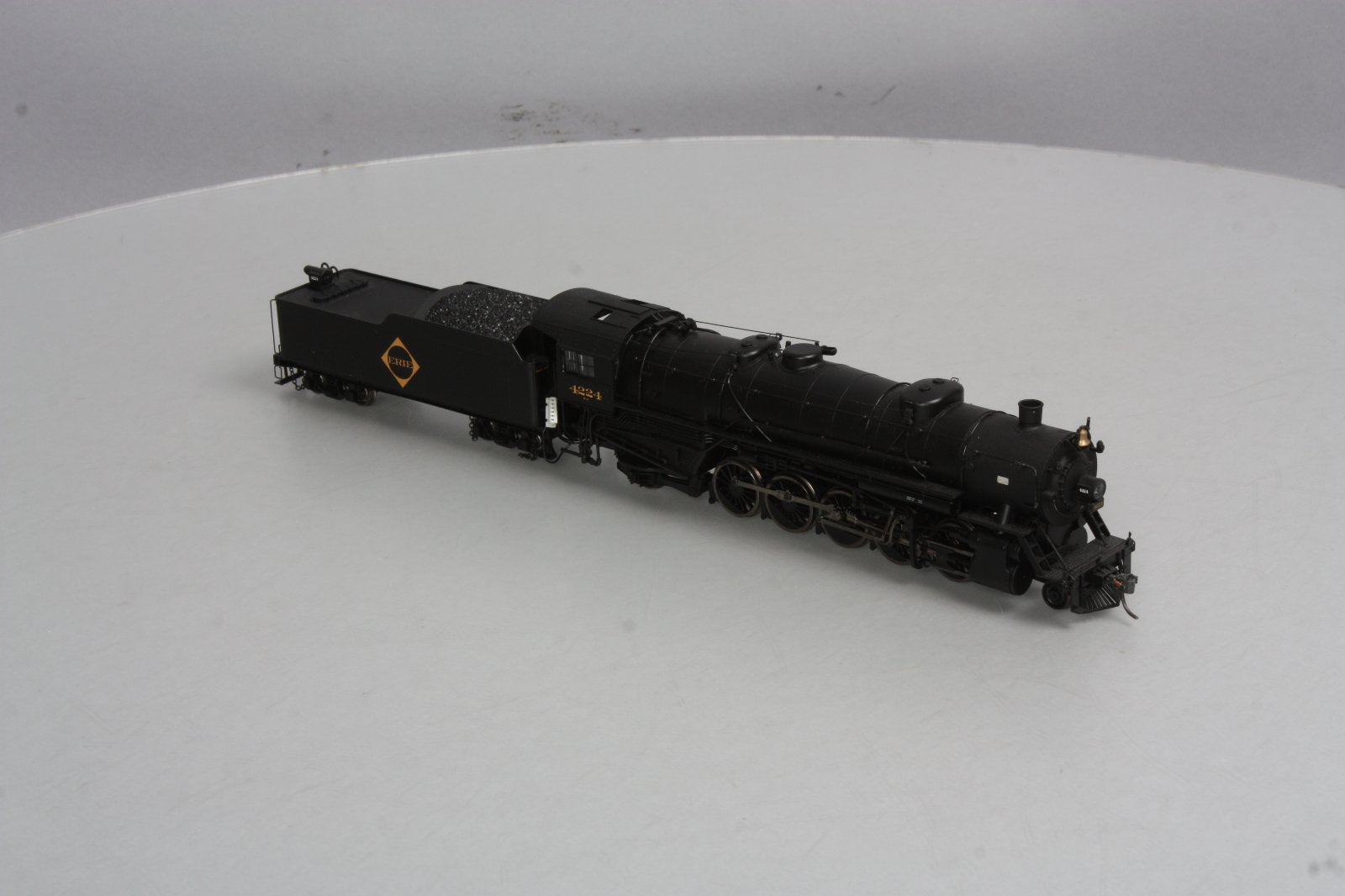 Proto 2000 920-60007 HO Erie 2-10-2 Steam Loco & Tender #4224 LN/Box