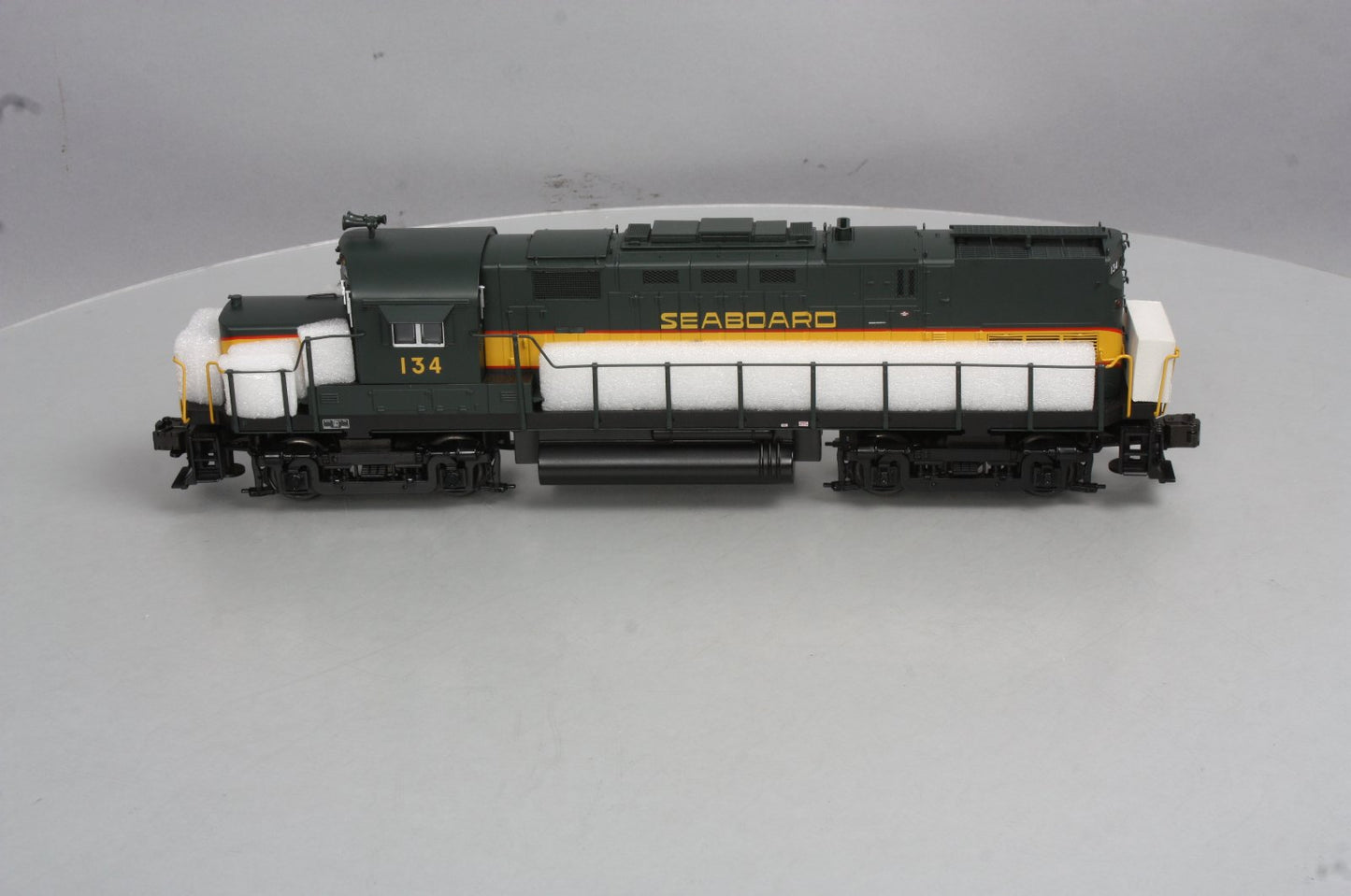 Lionel 6-34759 O Seaboard Air Line ALCO C-420 Non-Powered Diesel Loco #134