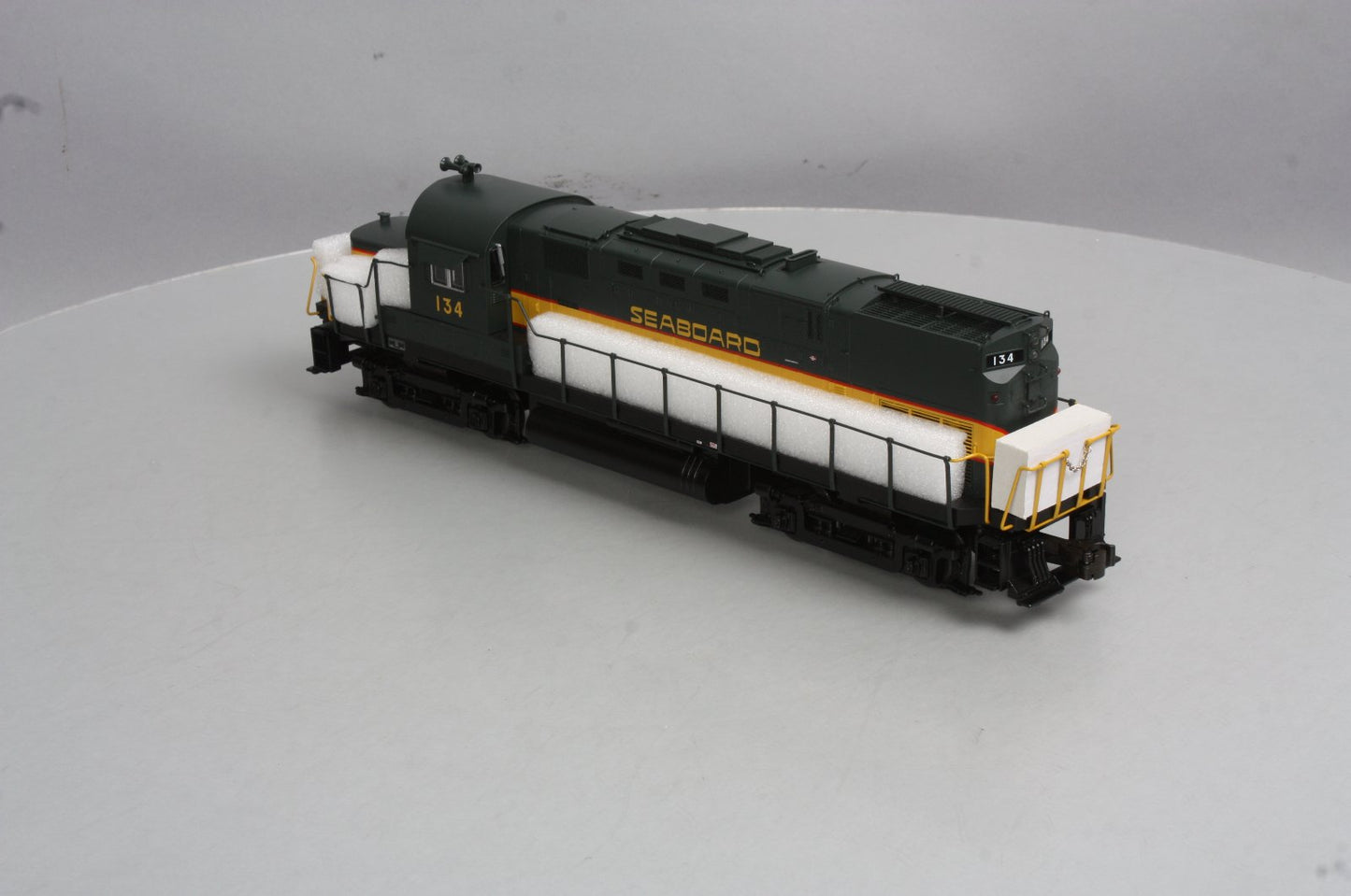 Lionel 6-34759 O Seaboard Air Line ALCO C-420 Non-Powered Diesel Loco #134