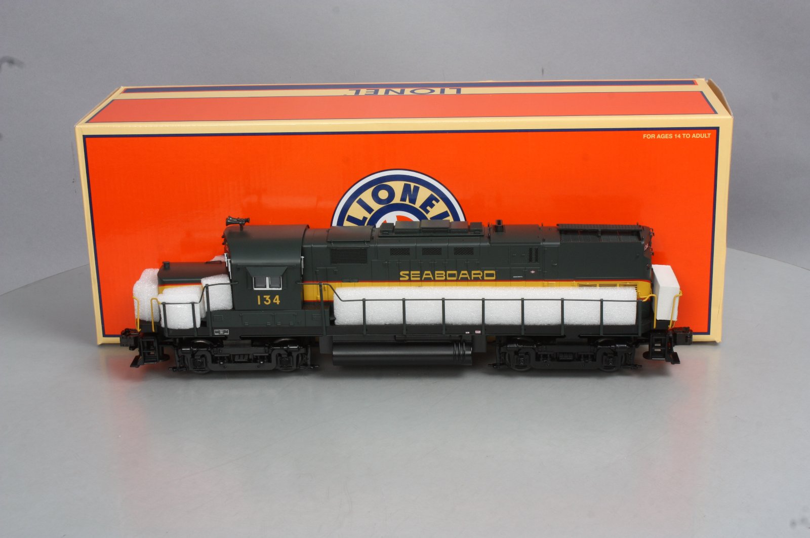 Lionel 6-34759 O Seaboard Air Line ALCO C-420 Non-Powered Diesel Loco #134